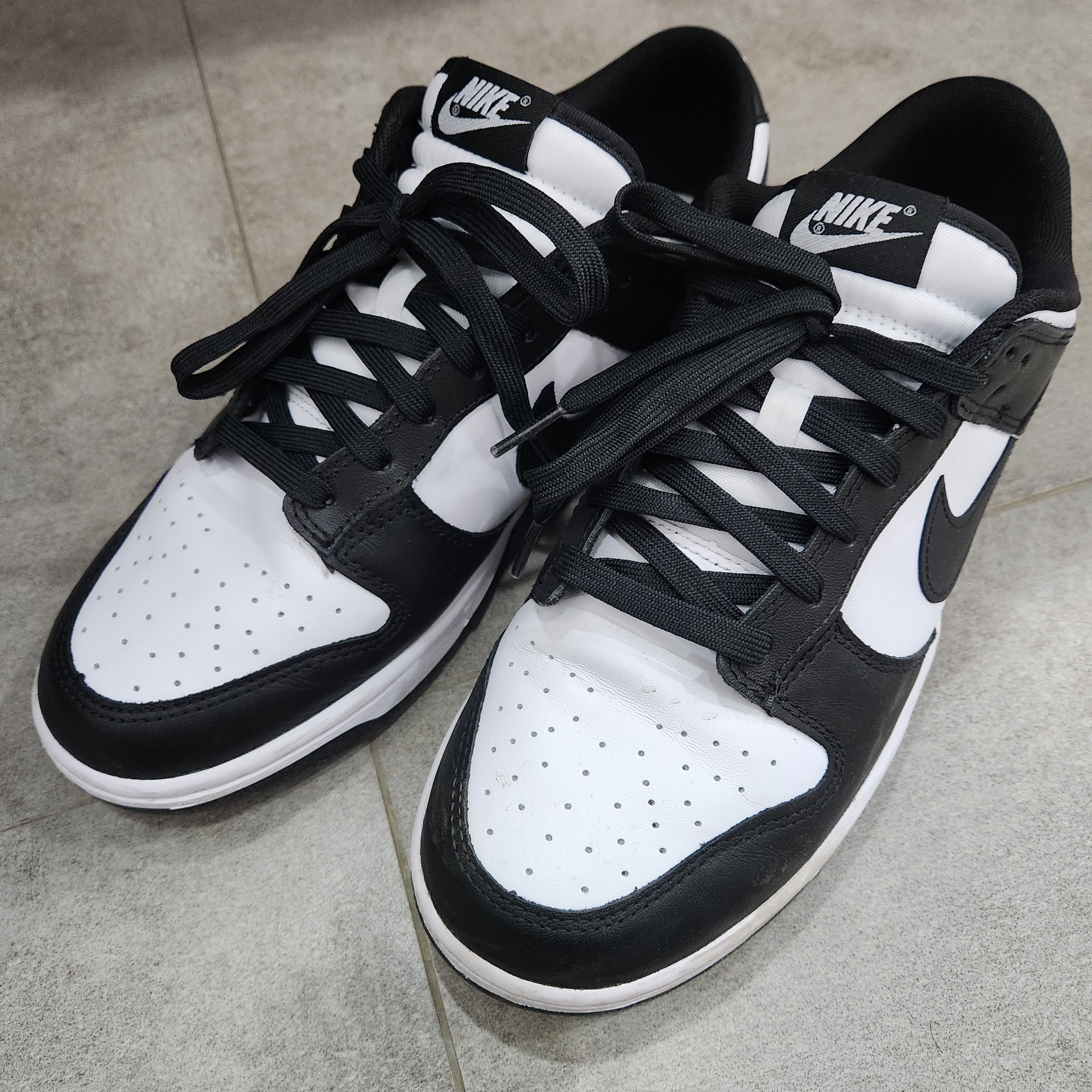 Nike Dunk Low Retro Black 착용 스타일
