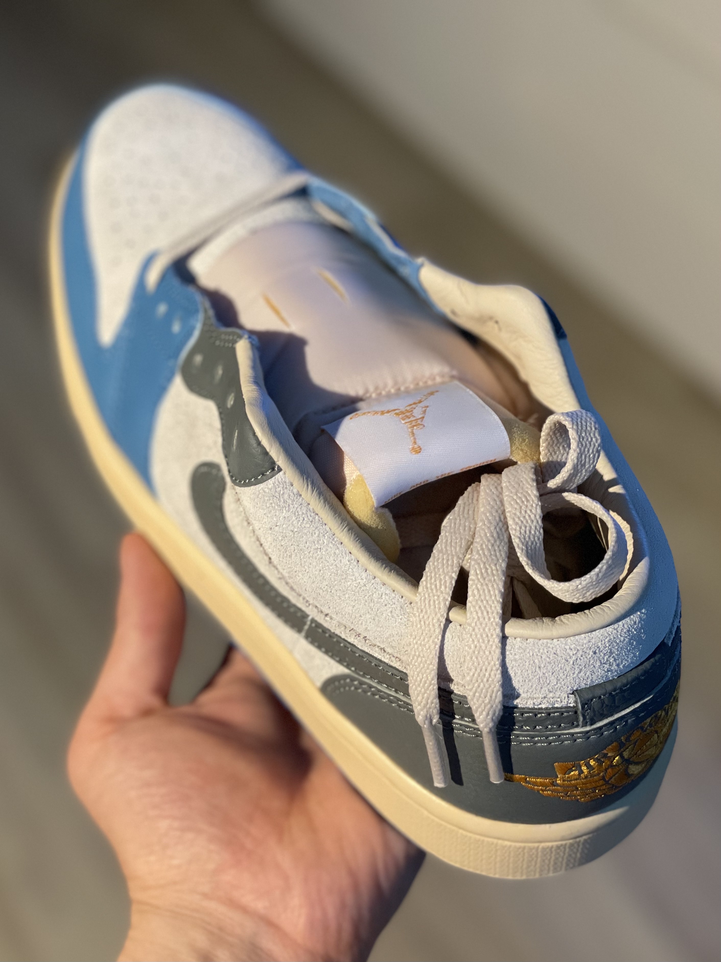 Jordan 1 Low SE Tokyo 96 착용 스타일