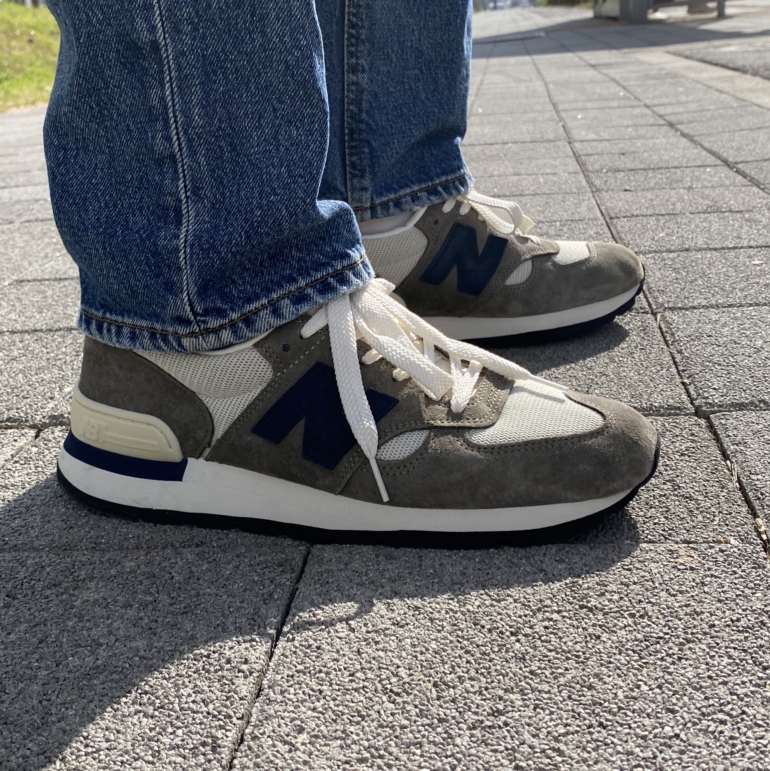 New Balance 990v1 Made in USA Olive 착용 스타일