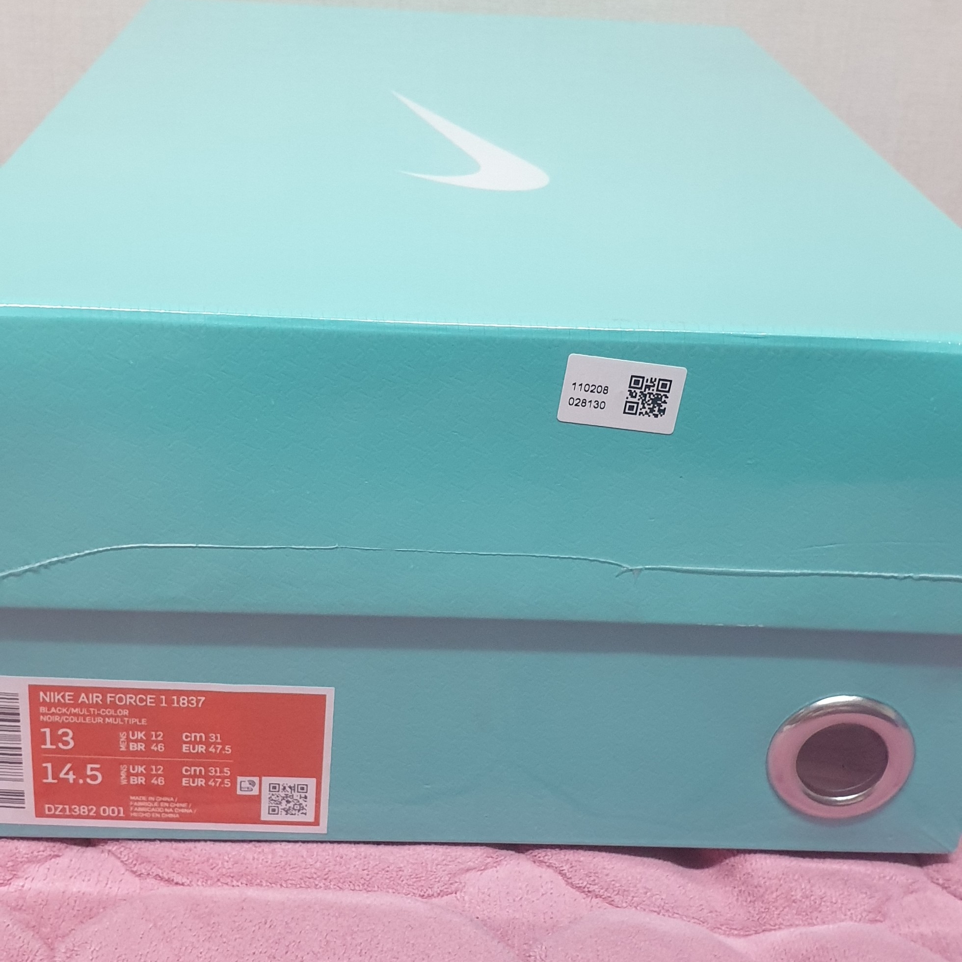 Nike x Tiffany & Co. Air Force 1 Low SP 1837 착용 스타일 - 4