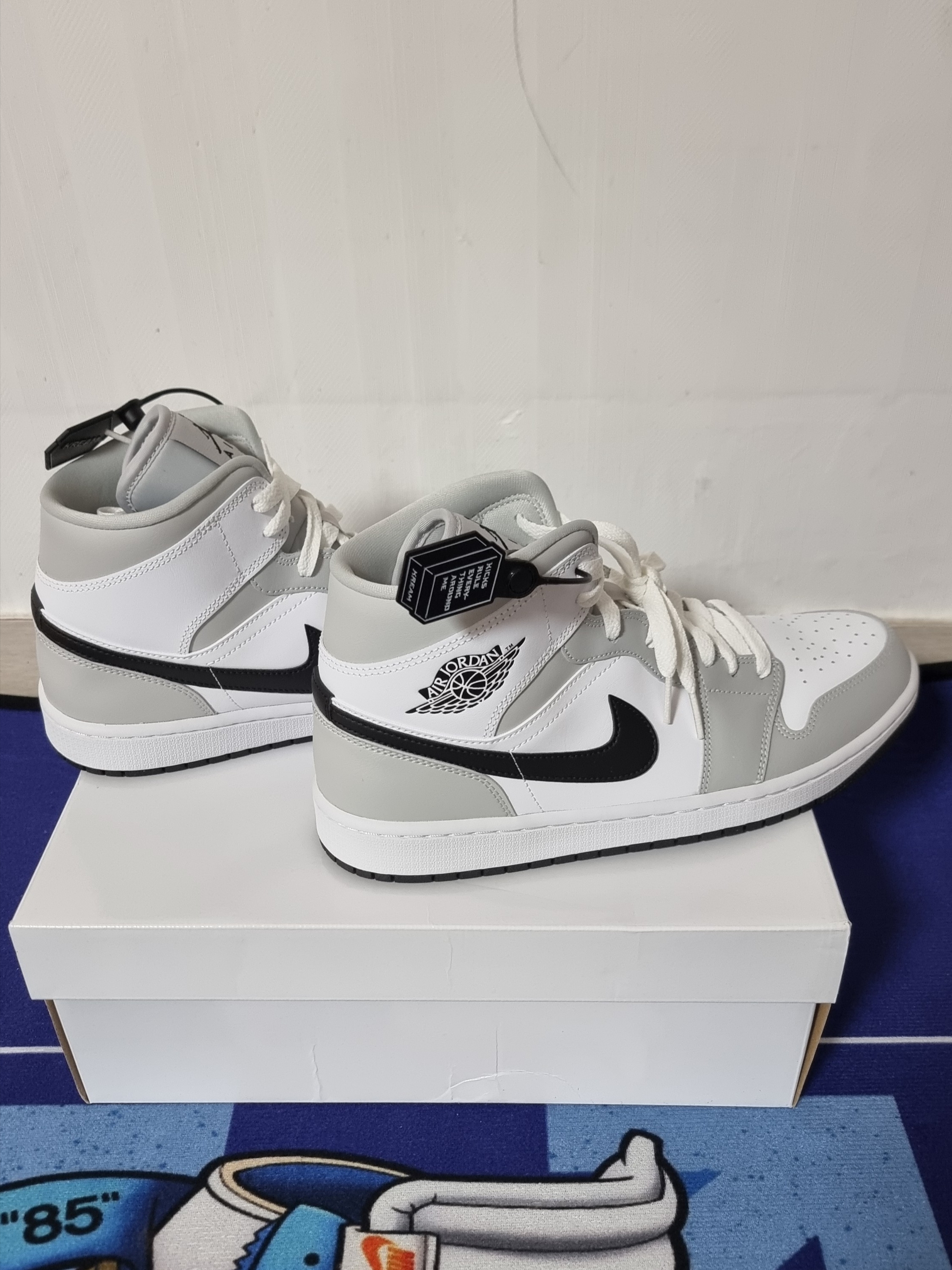 (W) Jordan 1 Mid Grey Fog 착용 스타일 - 3