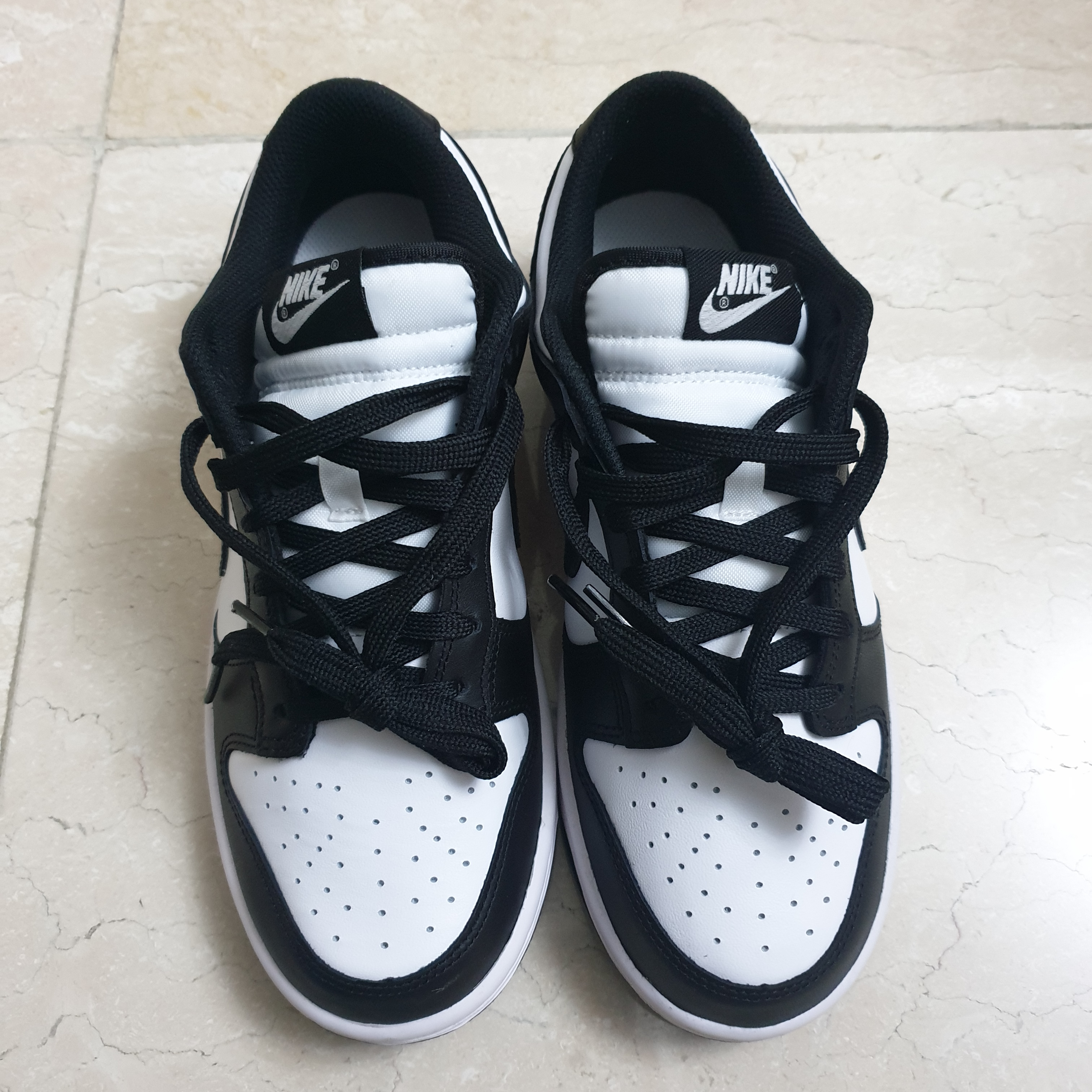 (W) Nike Dunk Low Black 착용 스타일