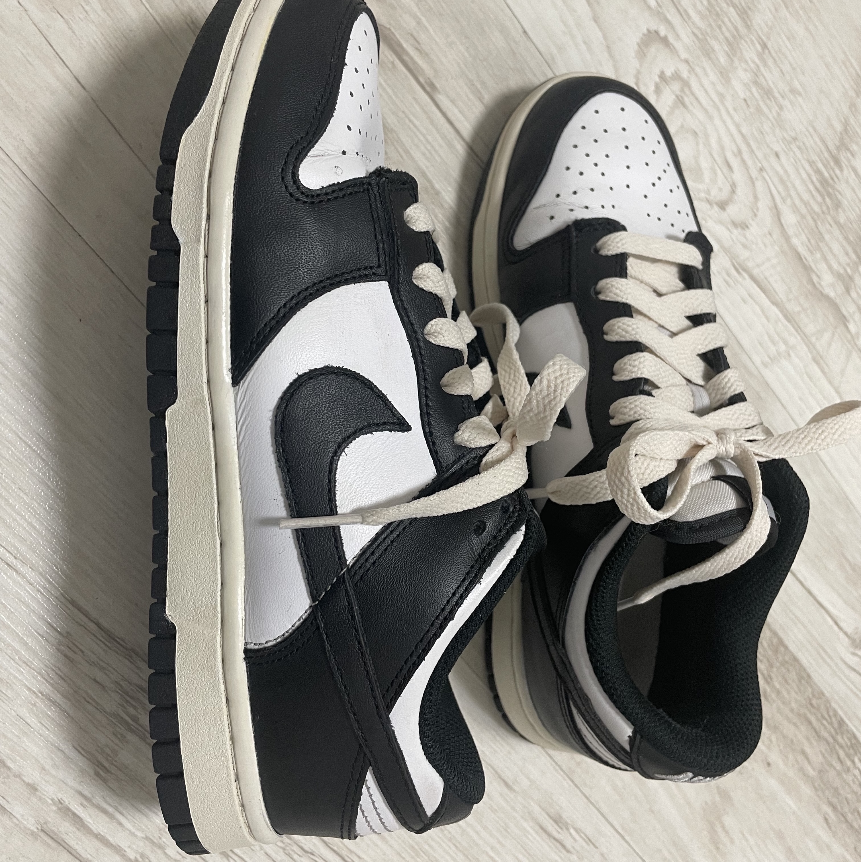 Nike Dunk Low Retro Black 착용 스타일