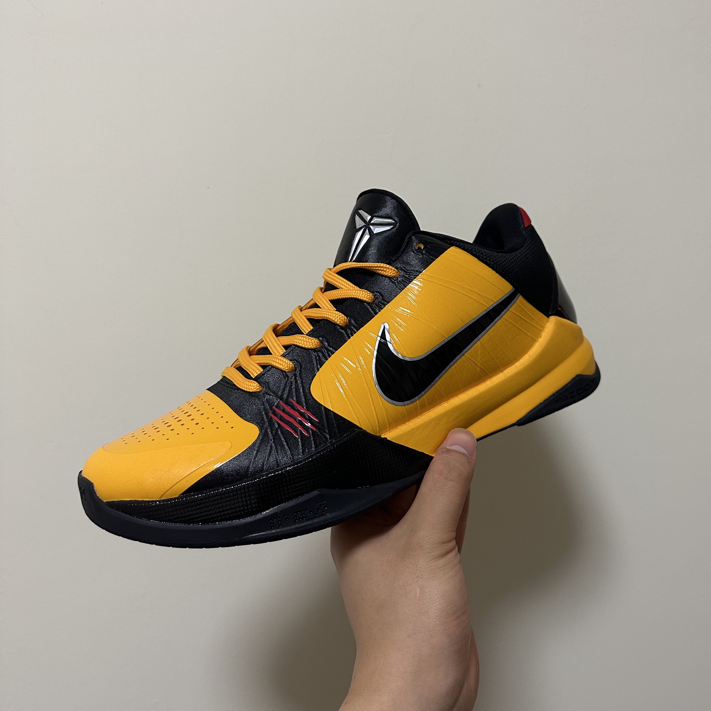 Nike Kobe 5 Protro Bruce Lee 착용 스타일