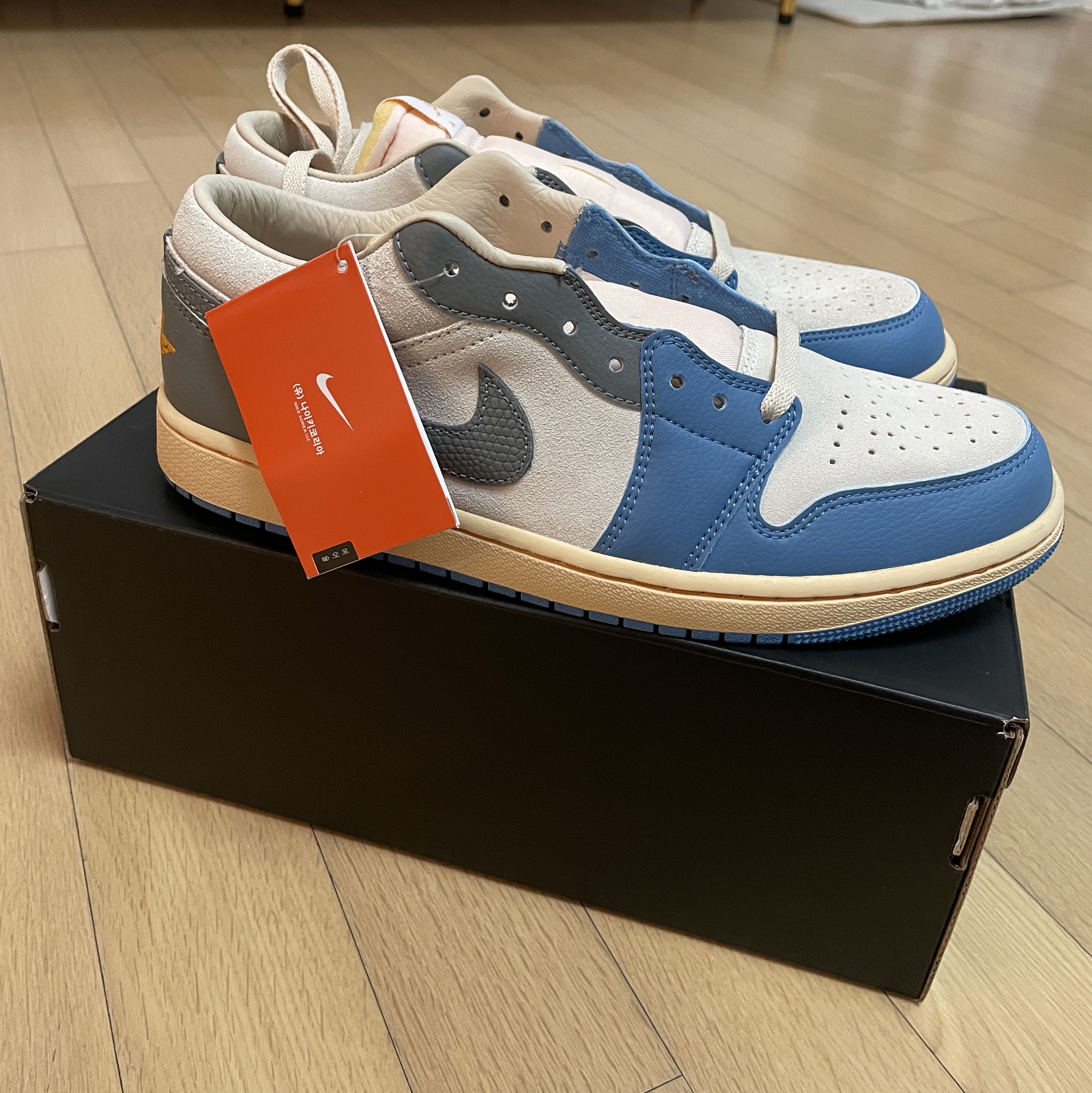 Jordan 1 Low SE Tokyo 96 착용 스타일