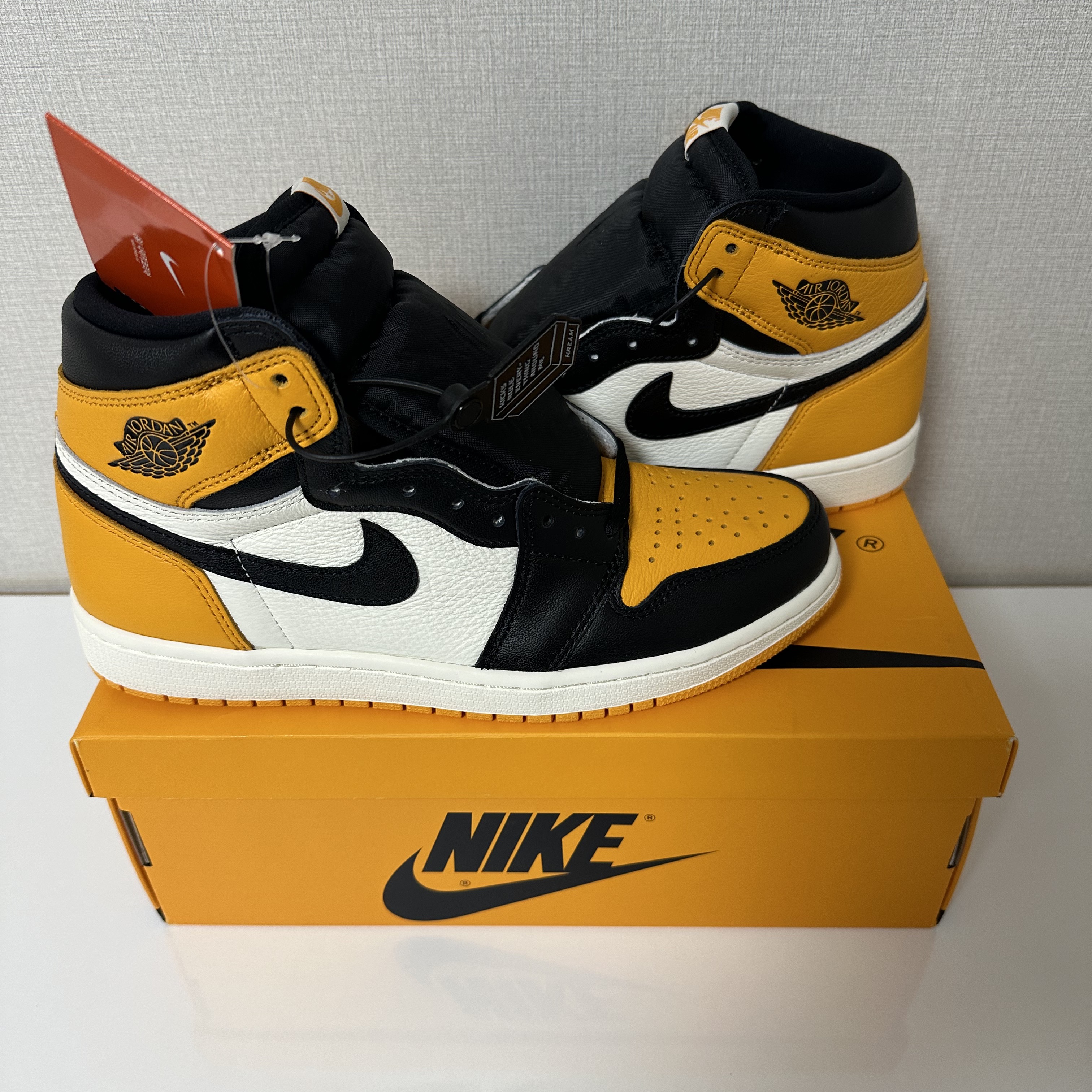 Jordan 1 Retro High OG Taxi 착용 스타일