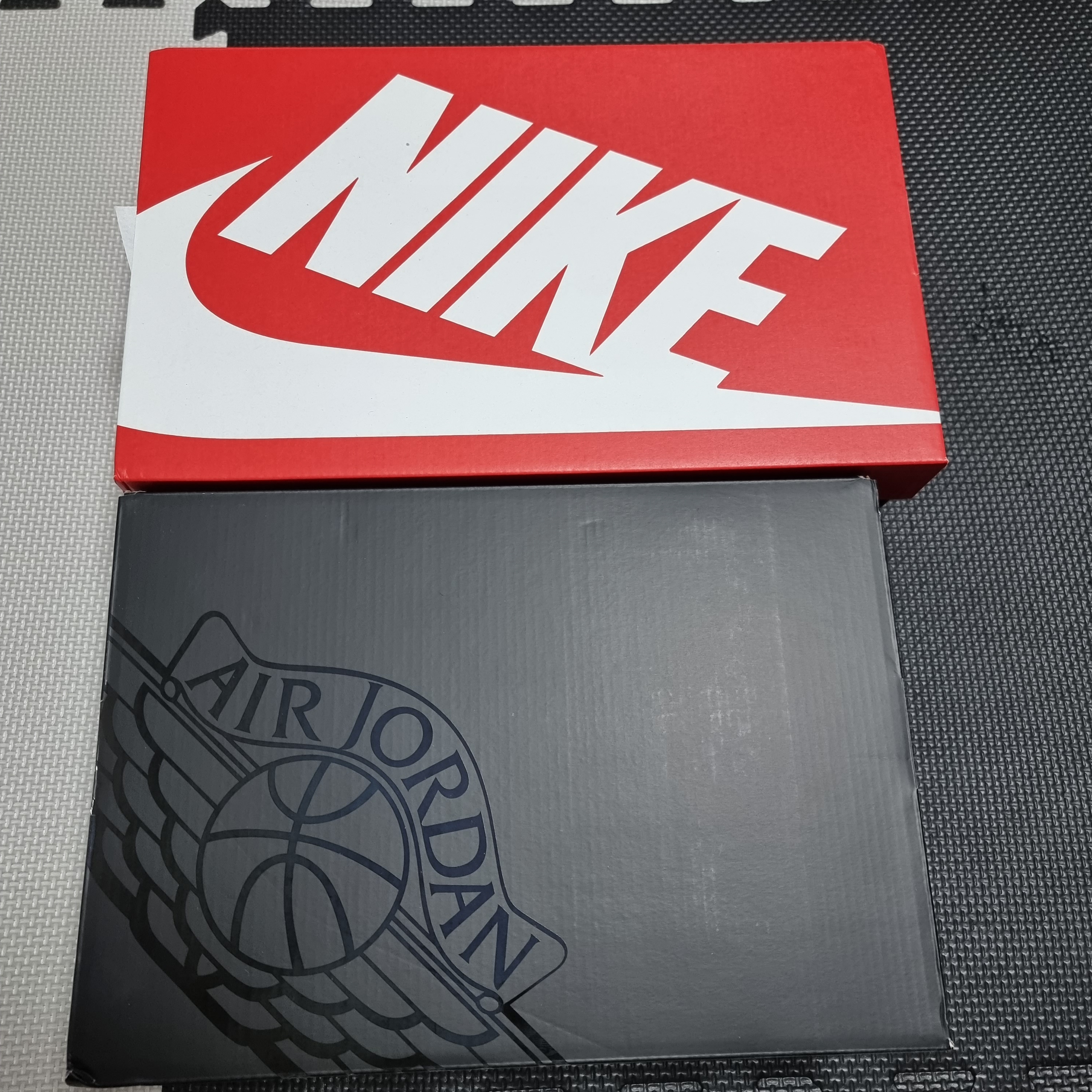 Jordan 1 Low SE Tokyo 96 착용 스타일 - 5