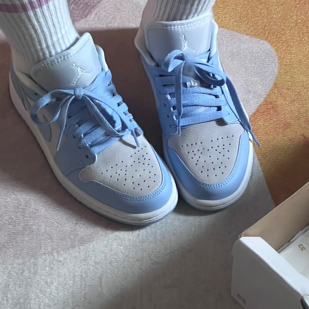 (W) Jordan 1 Low Aluminum 착용 스타일