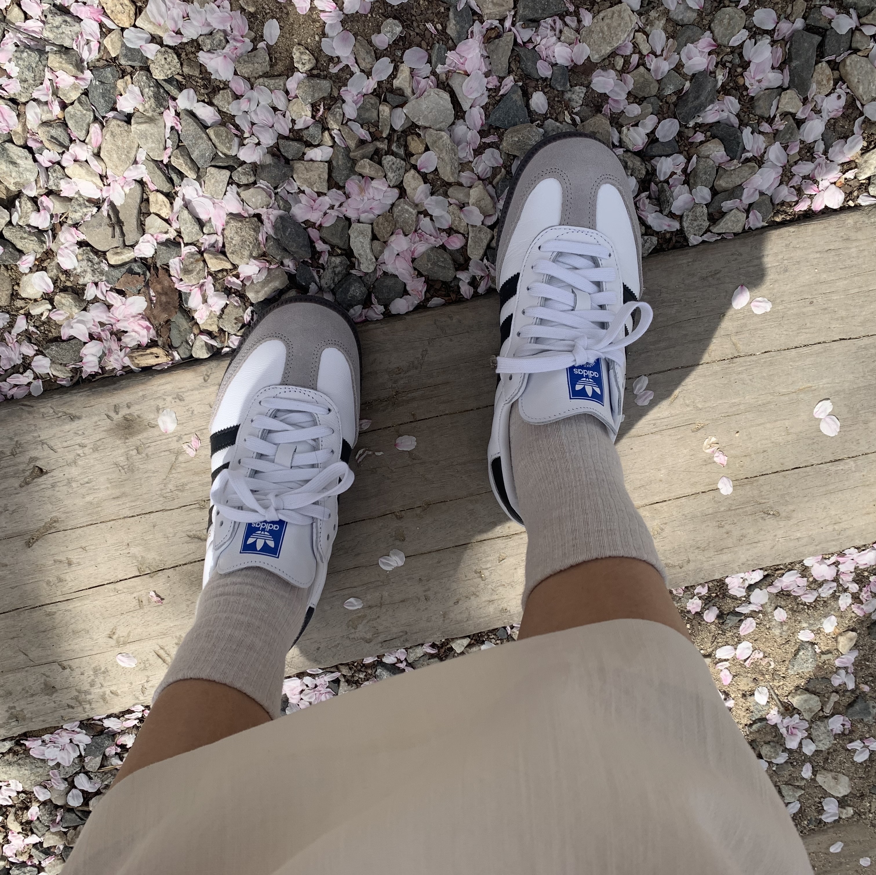 Adidas Samba OG Cloud White 착용 스타일 - 1