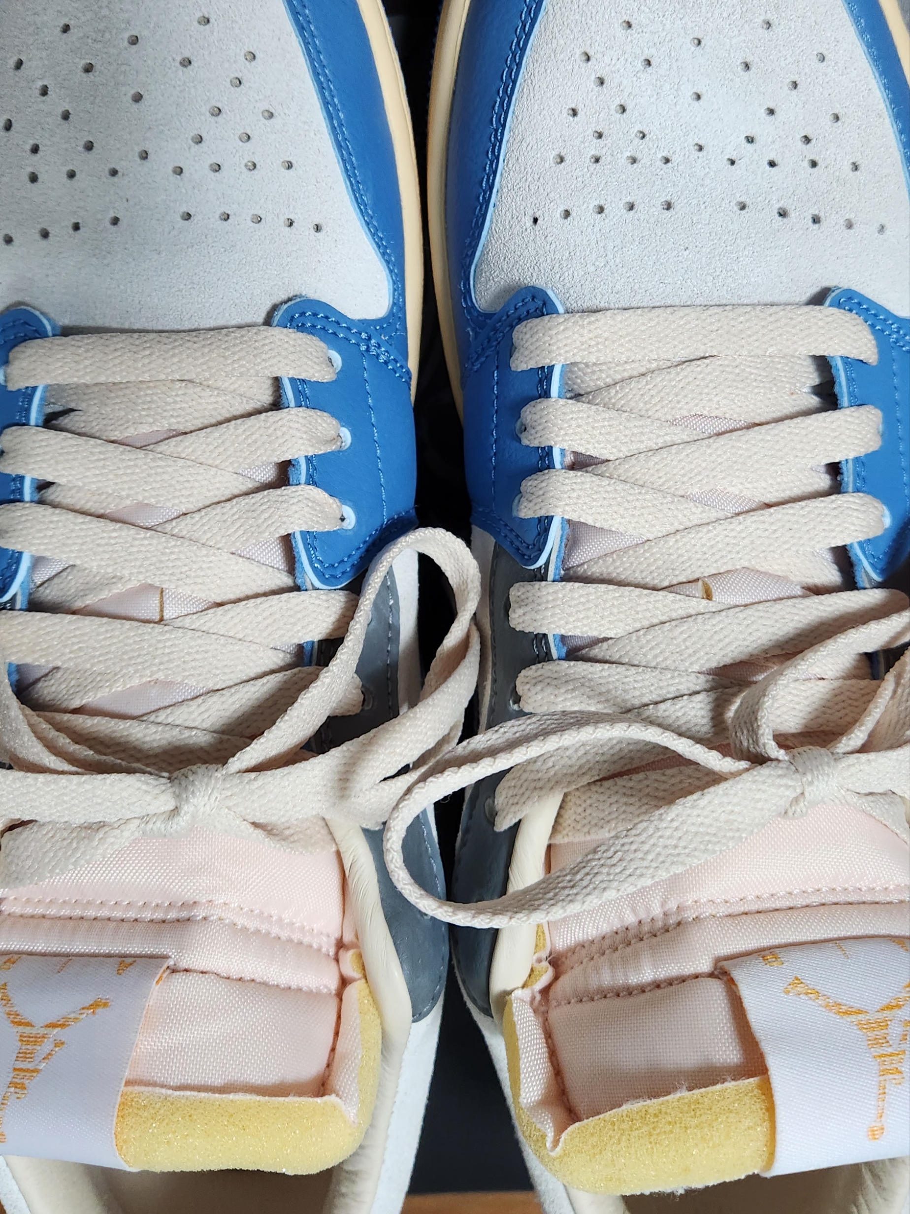 Jordan 1 Low SE Tokyo 96 착용 스타일