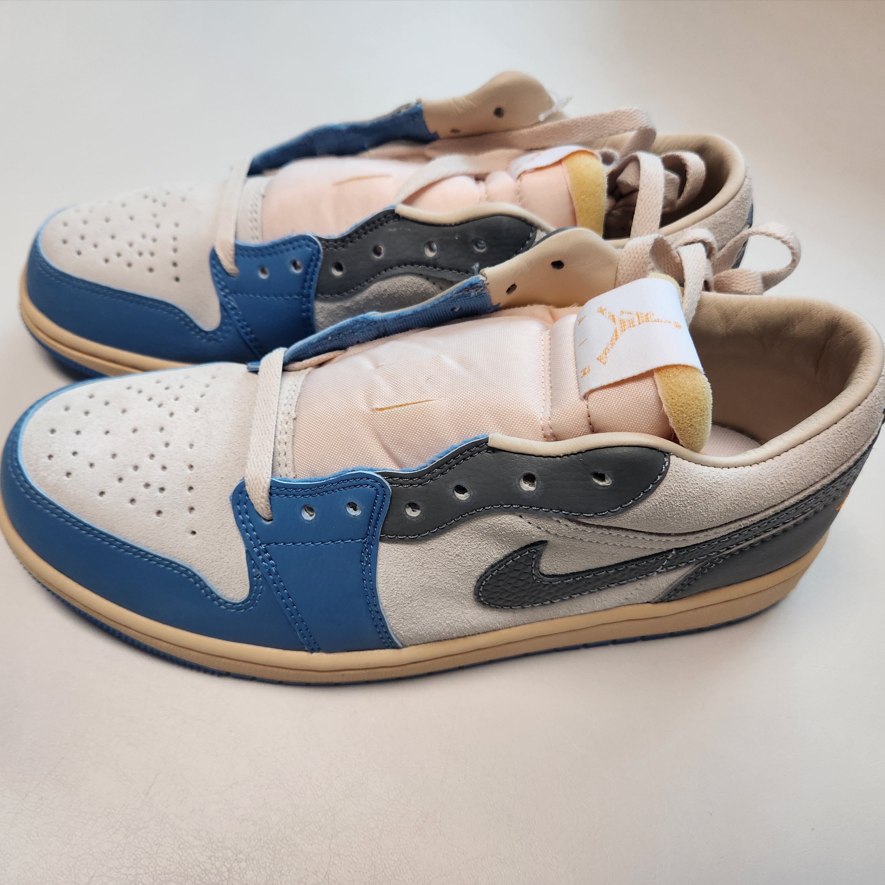 Jordan 1 Low SE Tokyo 96 착용 스타일