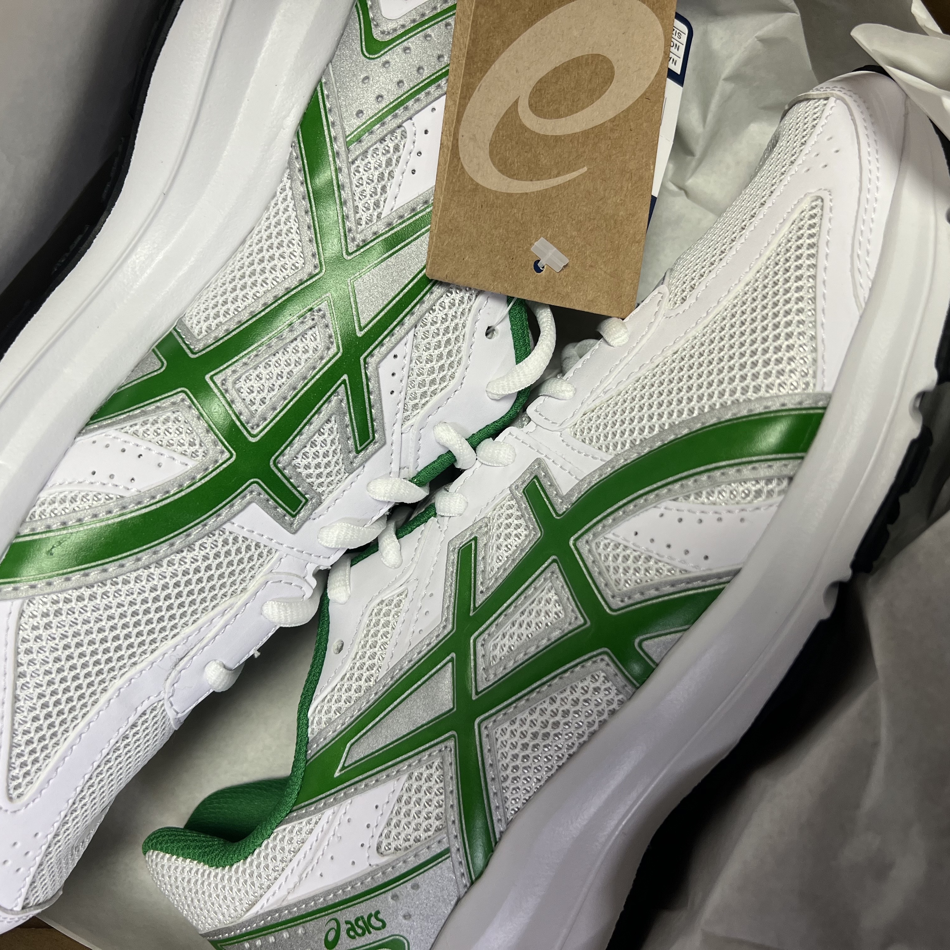 Asics x JJJJound Gel-Kayano 14 Silver White, (W) Asics Gel-Kayano 14 White Midnight 착용 스타일 - 5