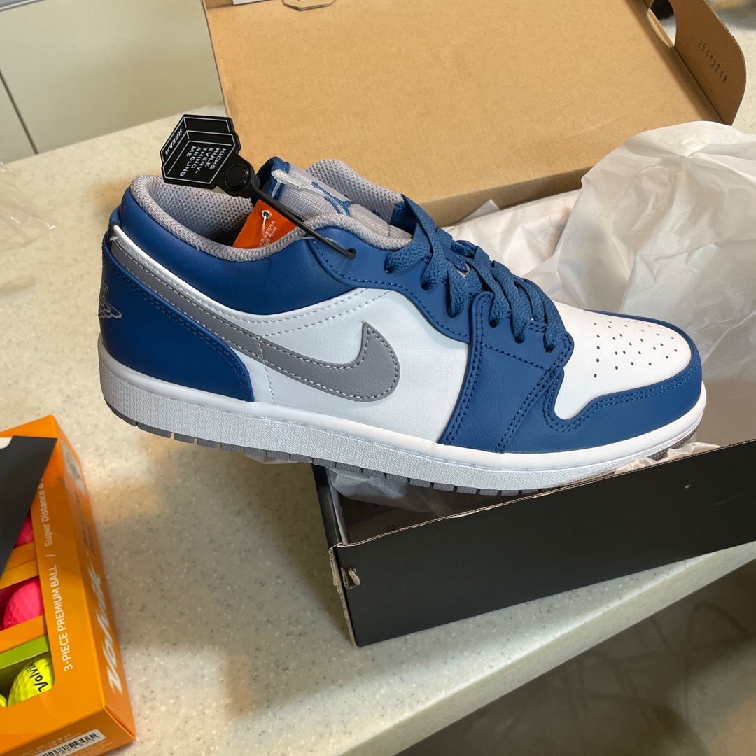 Jordan 1 Low True Blue Cement Grey 착용 스타일