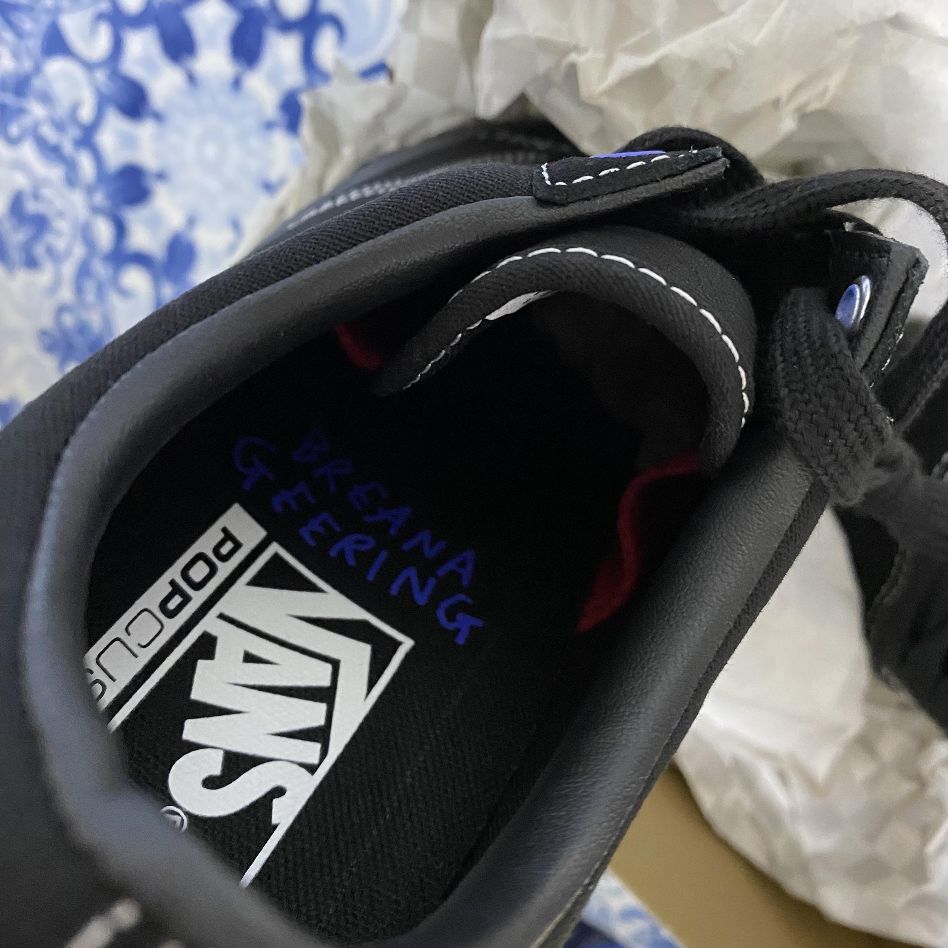 Vans x Breana Geering Skate Old Skool Blue Black 착용 스타일 - 3