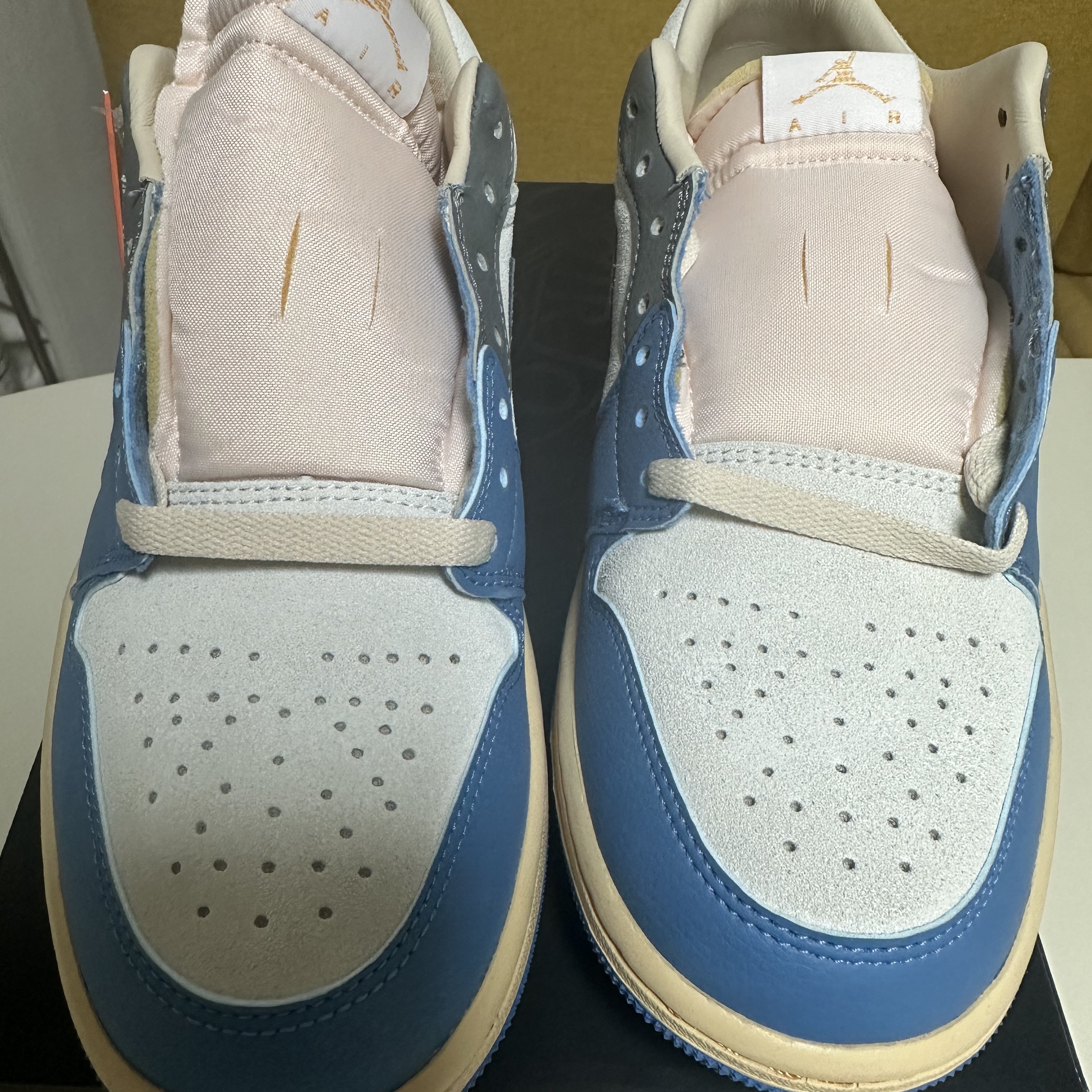 Jordan 1 Low SE Tokyo 96 착용 스타일 - 3