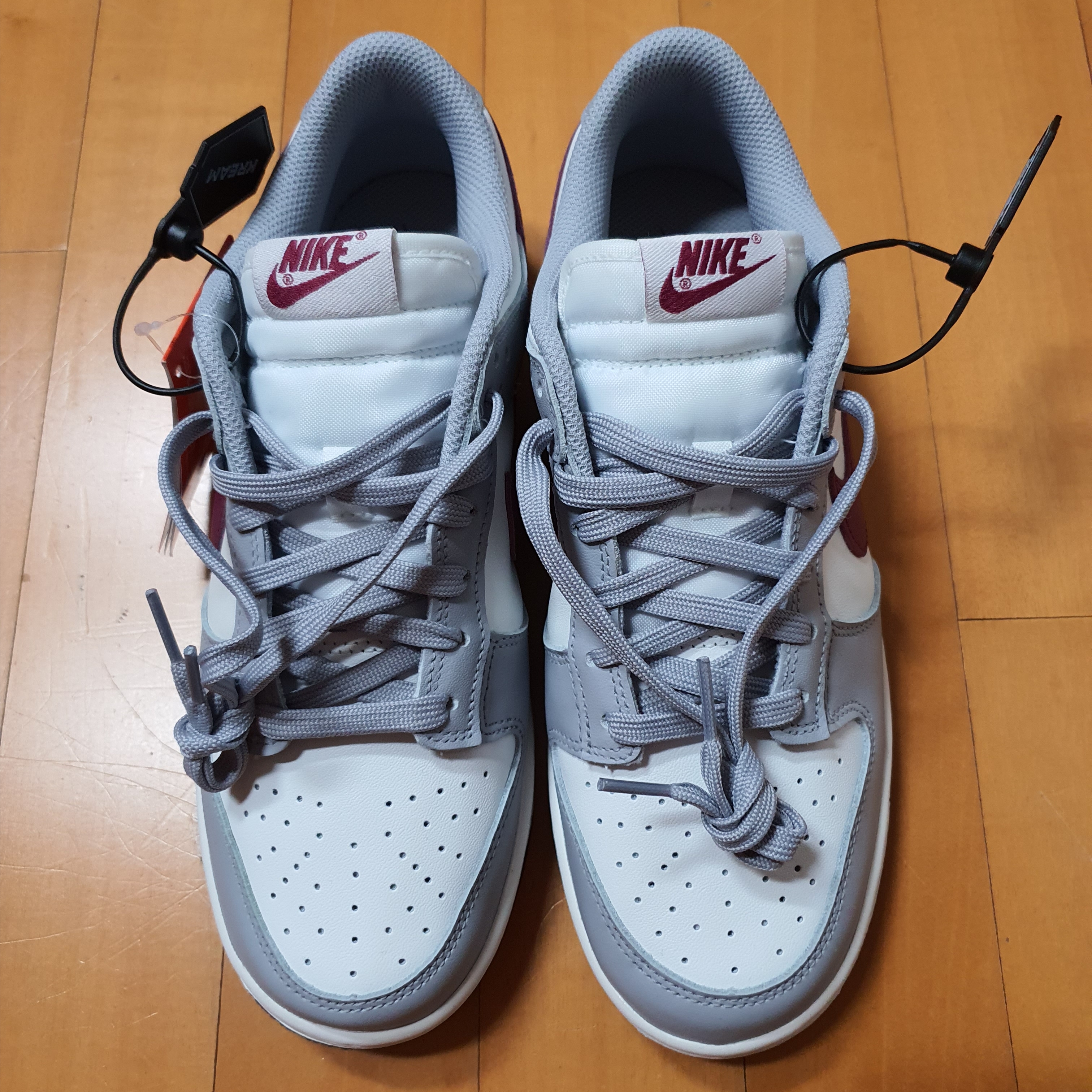 (W) Nike Dunk Low Wolf Grey Rosewood 착용 스타일
