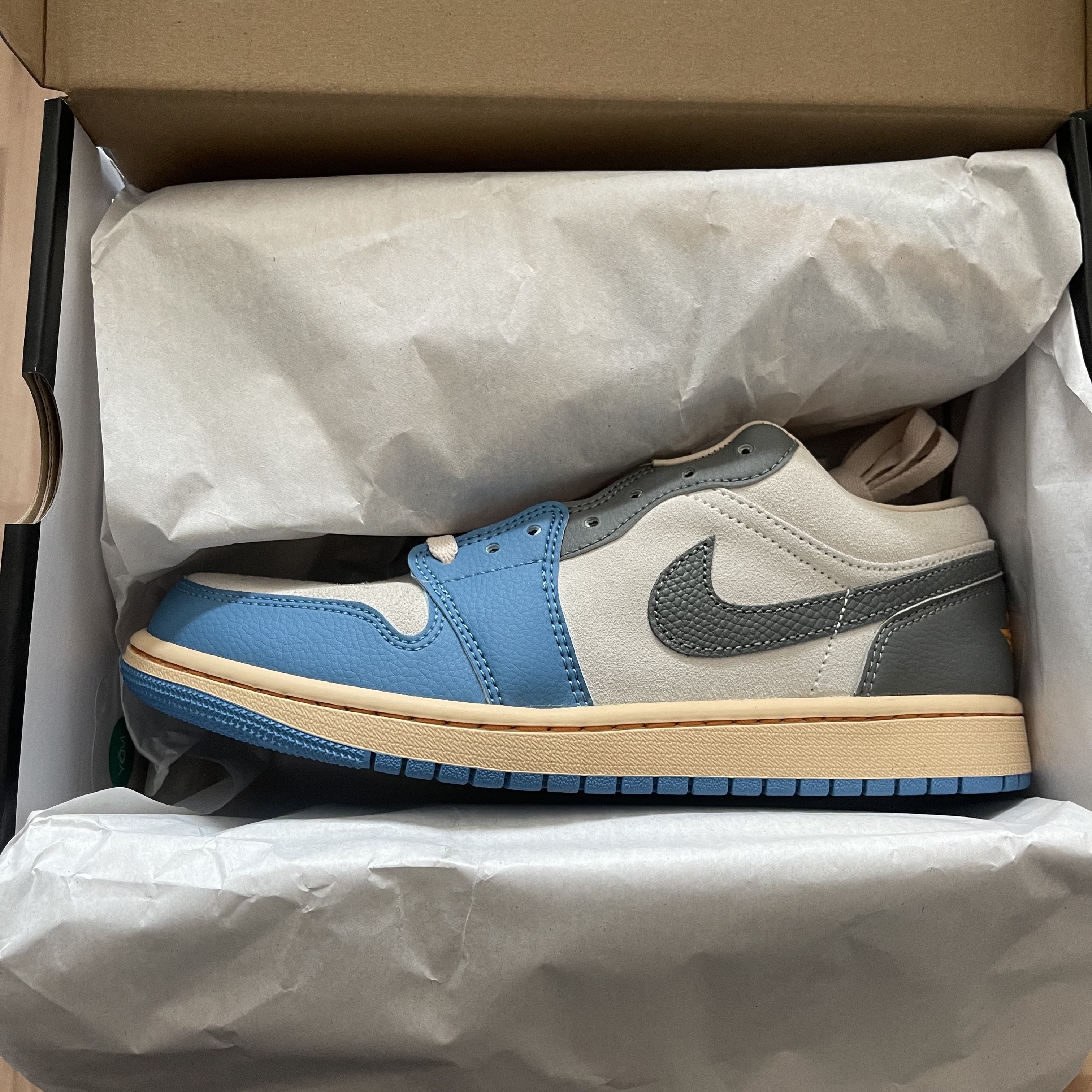 Jordan 1 Low SE Tokyo 96 착용 스타일