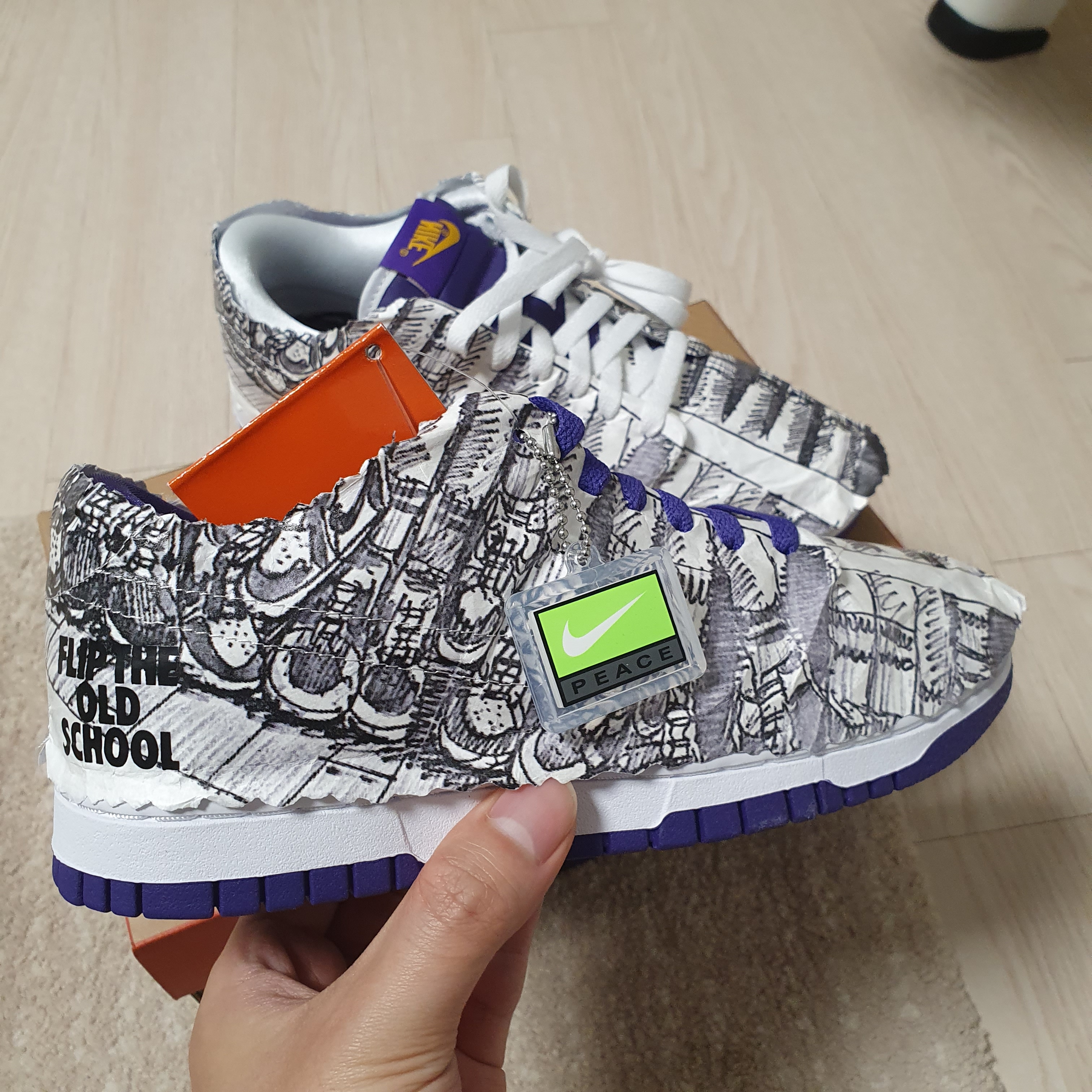 (W) Nike Dunk Low SE Flip 착용 스타일 - 1