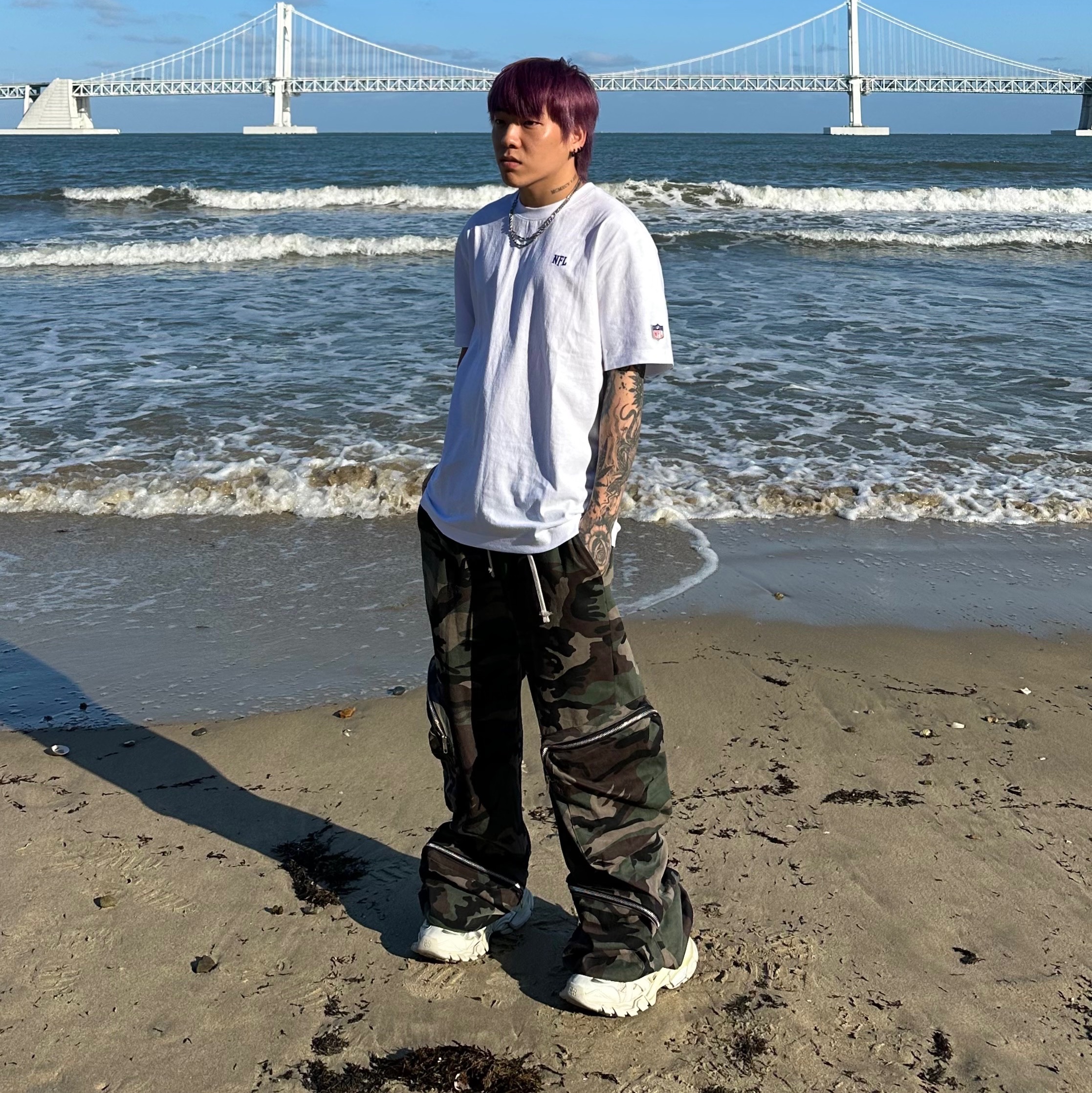 Balenciaga Track.2 Sneakers White 착용 스타일 - 1