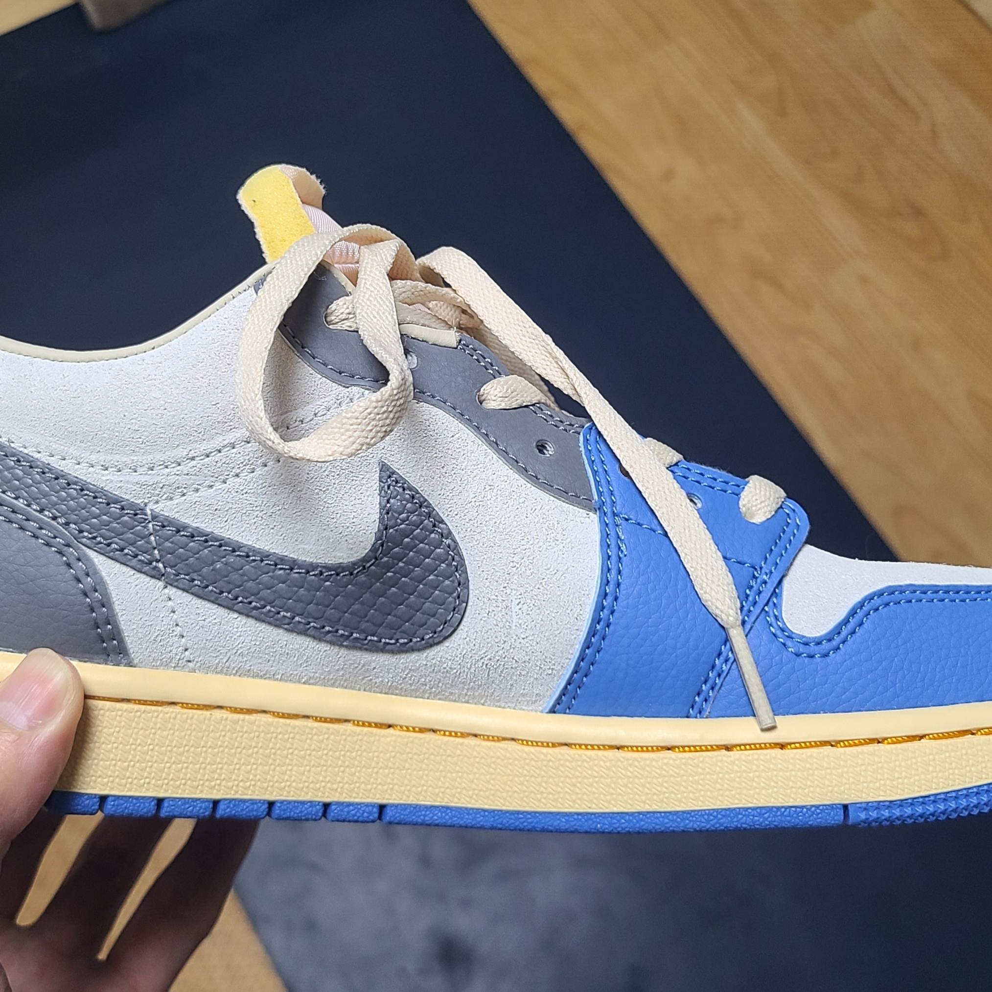 Jordan 1 Low SE Tokyo 96 착용 스타일