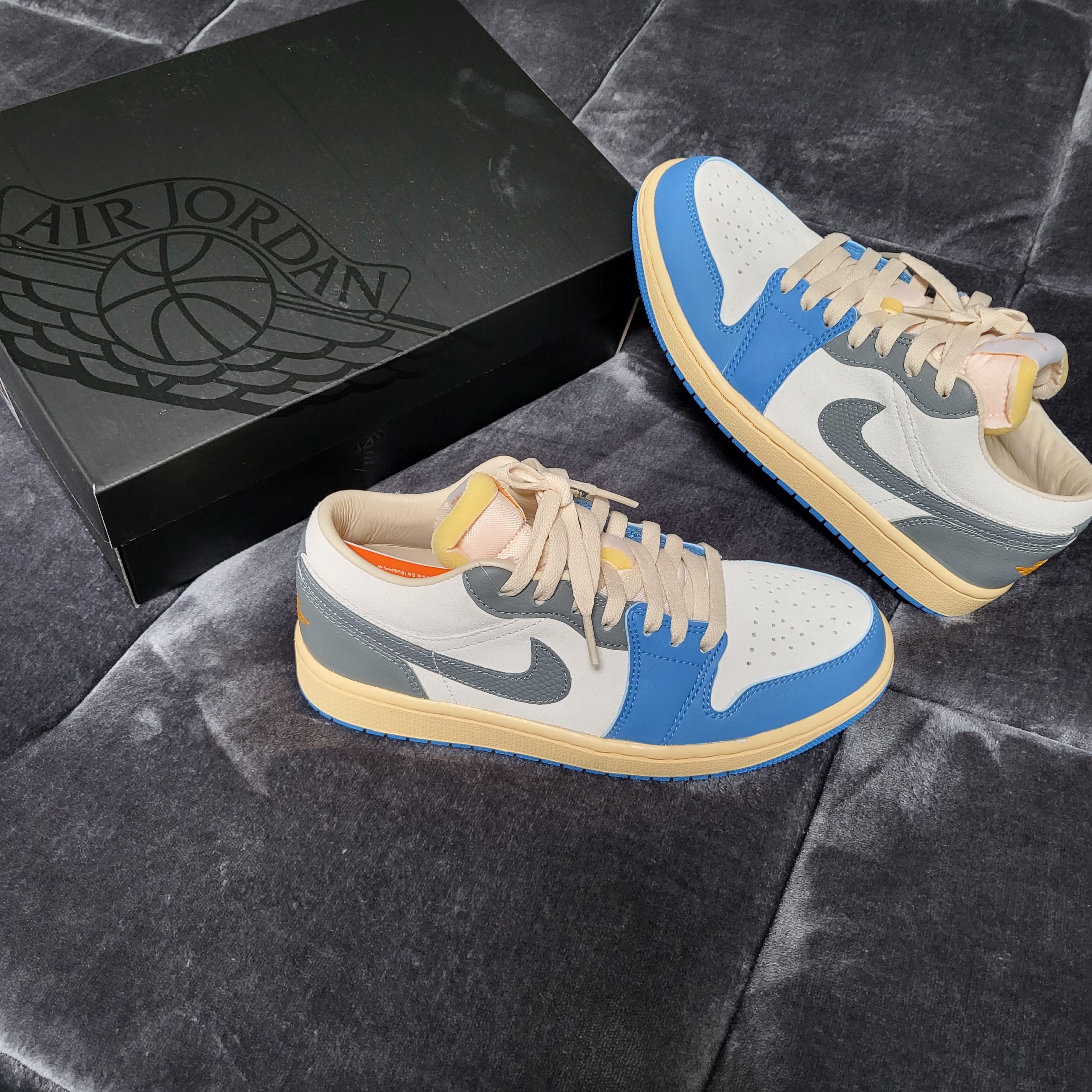 Jordan 1 Low SE Tokyo 96 착용 스타일