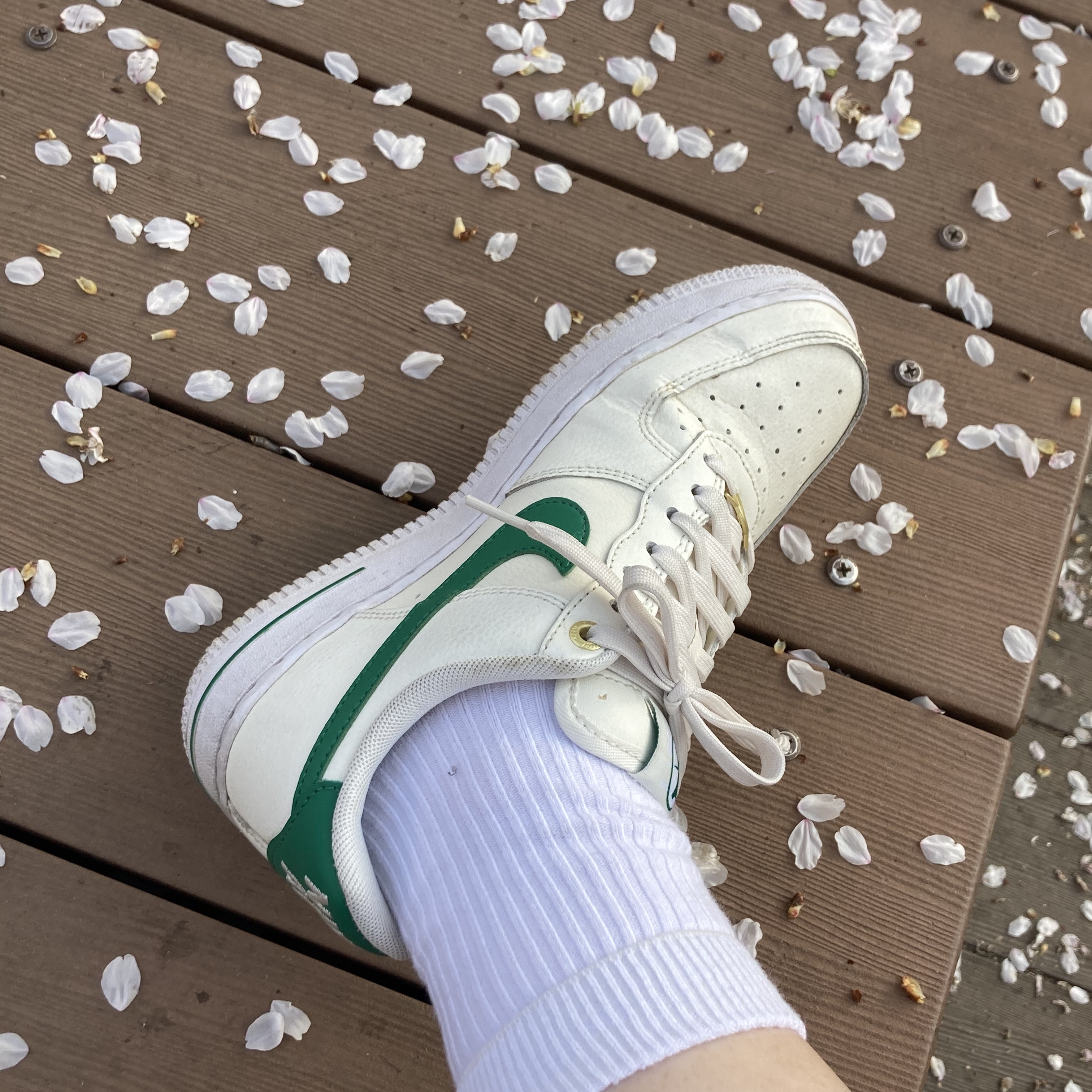 (W) Nike Air Force 1 '07 SE 40th Anniversary Join Forces Sail Malachite 착용 스타일 - 2