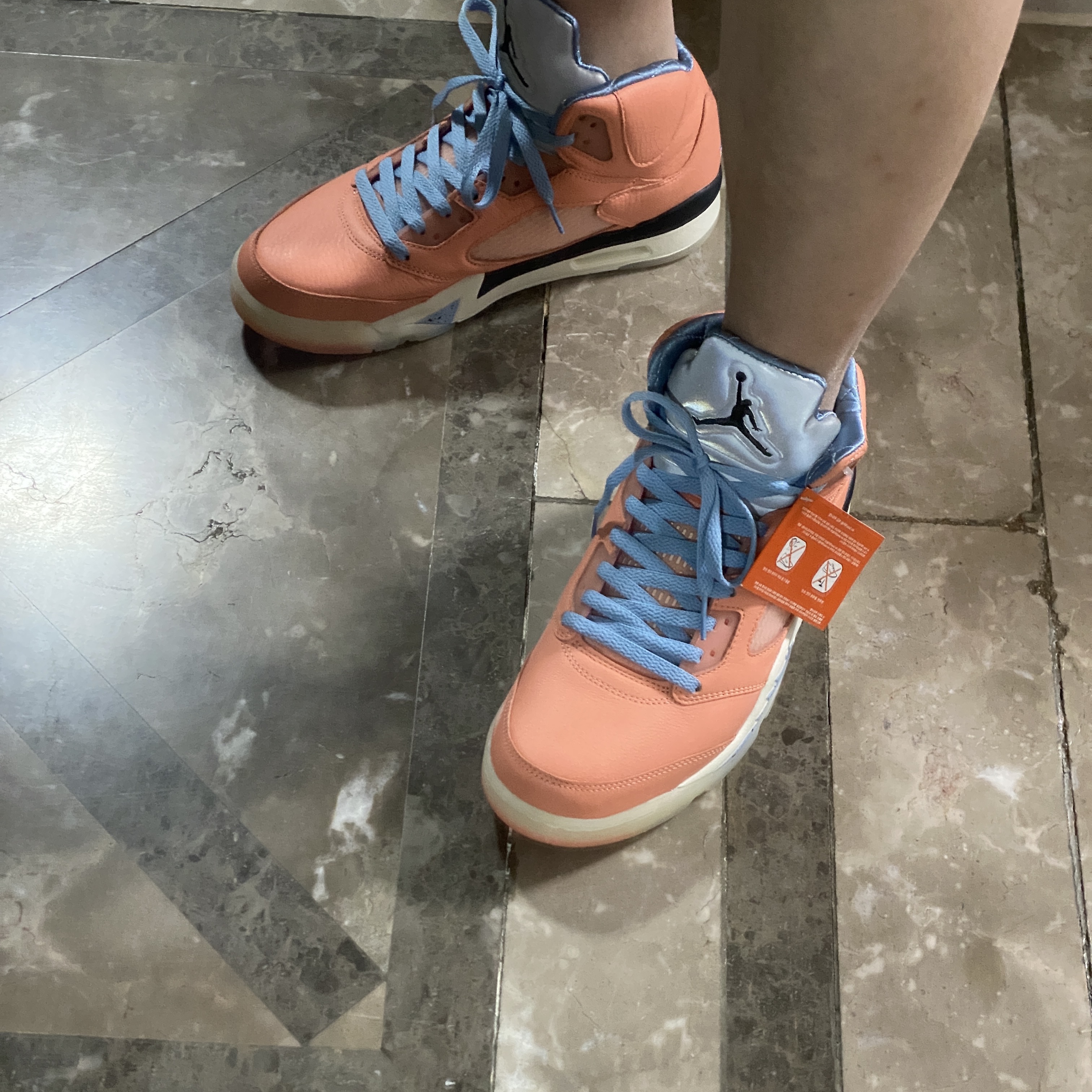 Jordan 5 x DJ Khaled Retro SP Crimsson Bliss 착용 스타일 - 5