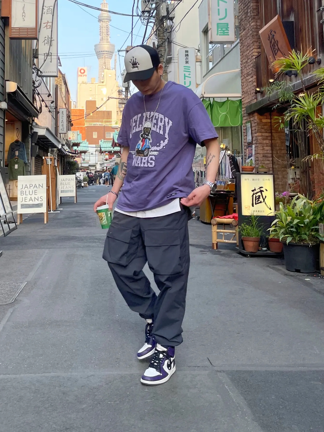Stussy Crown Stock Trucker Cap Black, Jordan 1 Retro High OG Court Purple 2020 착용 스타일