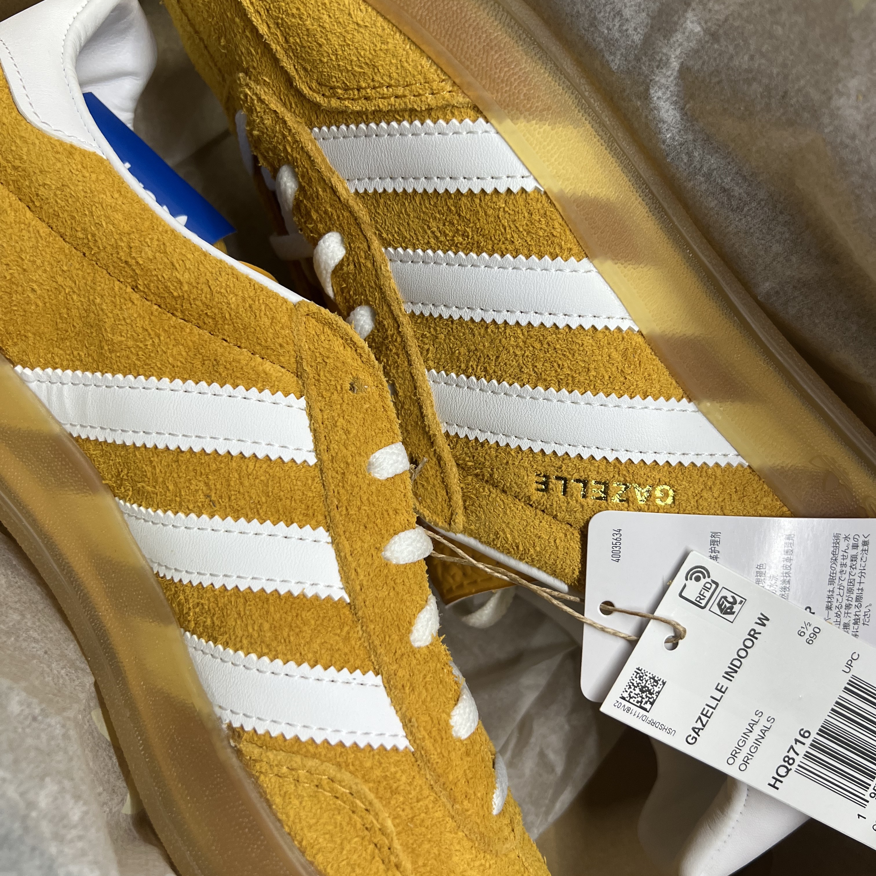 (W) Adidas Gazelle Indoor Bold Orange Cloud White, (W) Adidas Gazelle Indoor Orange Peel Cloud White 착용 스타일 - 2
