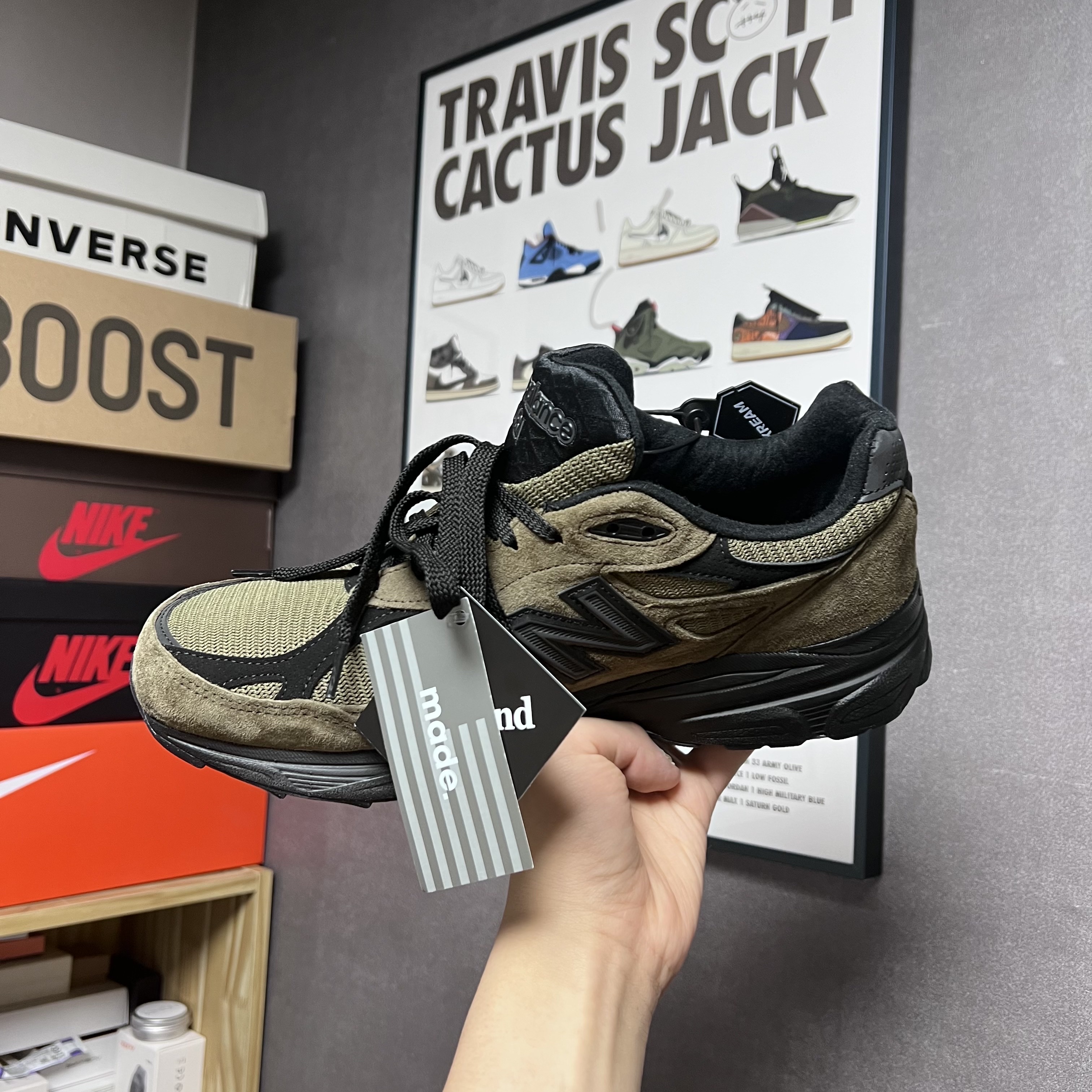 New Balance x JJJJound 990v3 Brown Black 착용 스타일