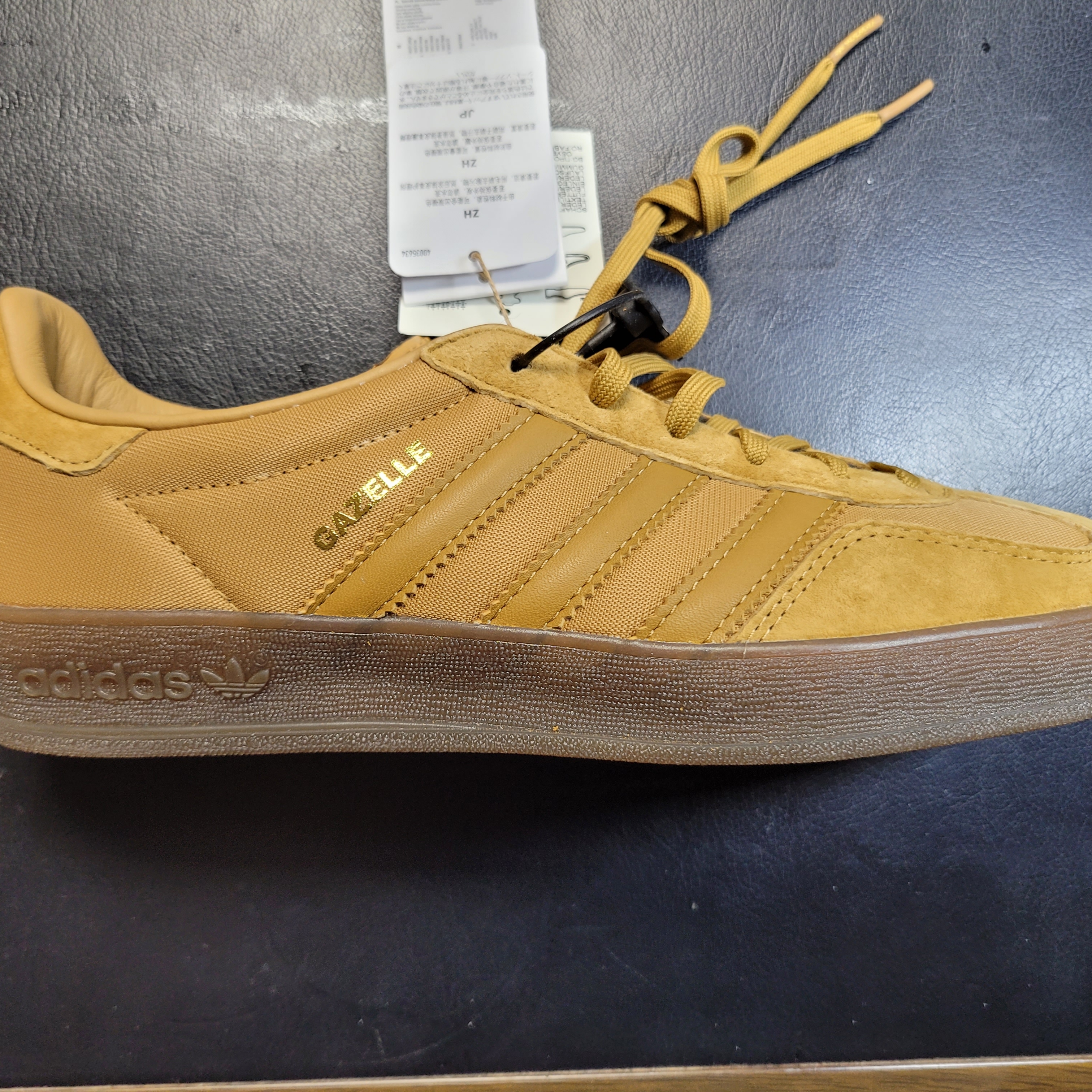 Adidas Gazelle Indoor Mesa 착용 스타일 - 2