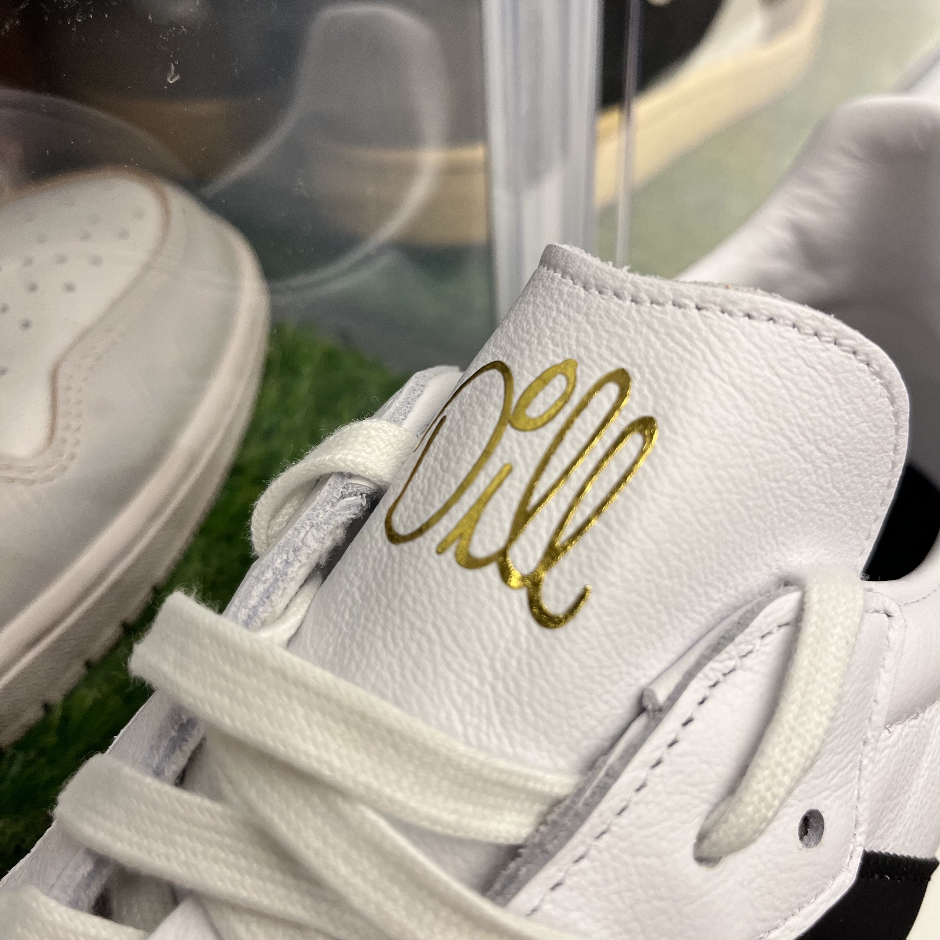 Adidas x Dill Samba White Black 착용 스타일 - 1