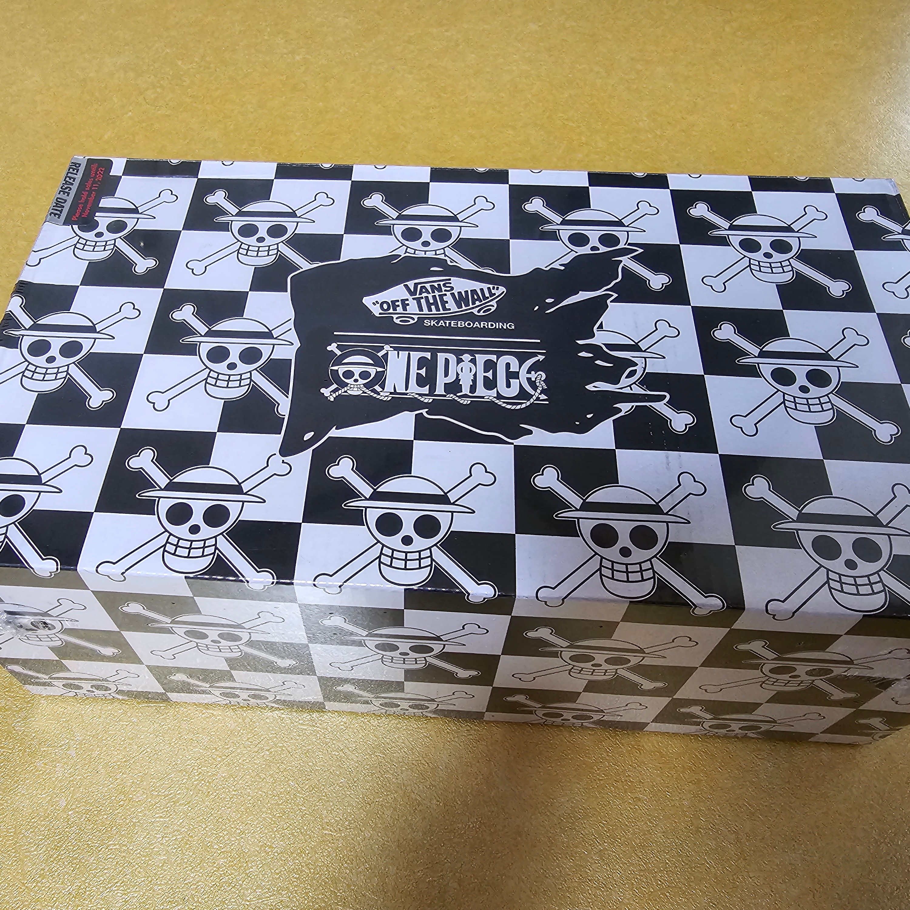 Vans x One Piece Skate Old Skool Purple 착용 스타일 - 5