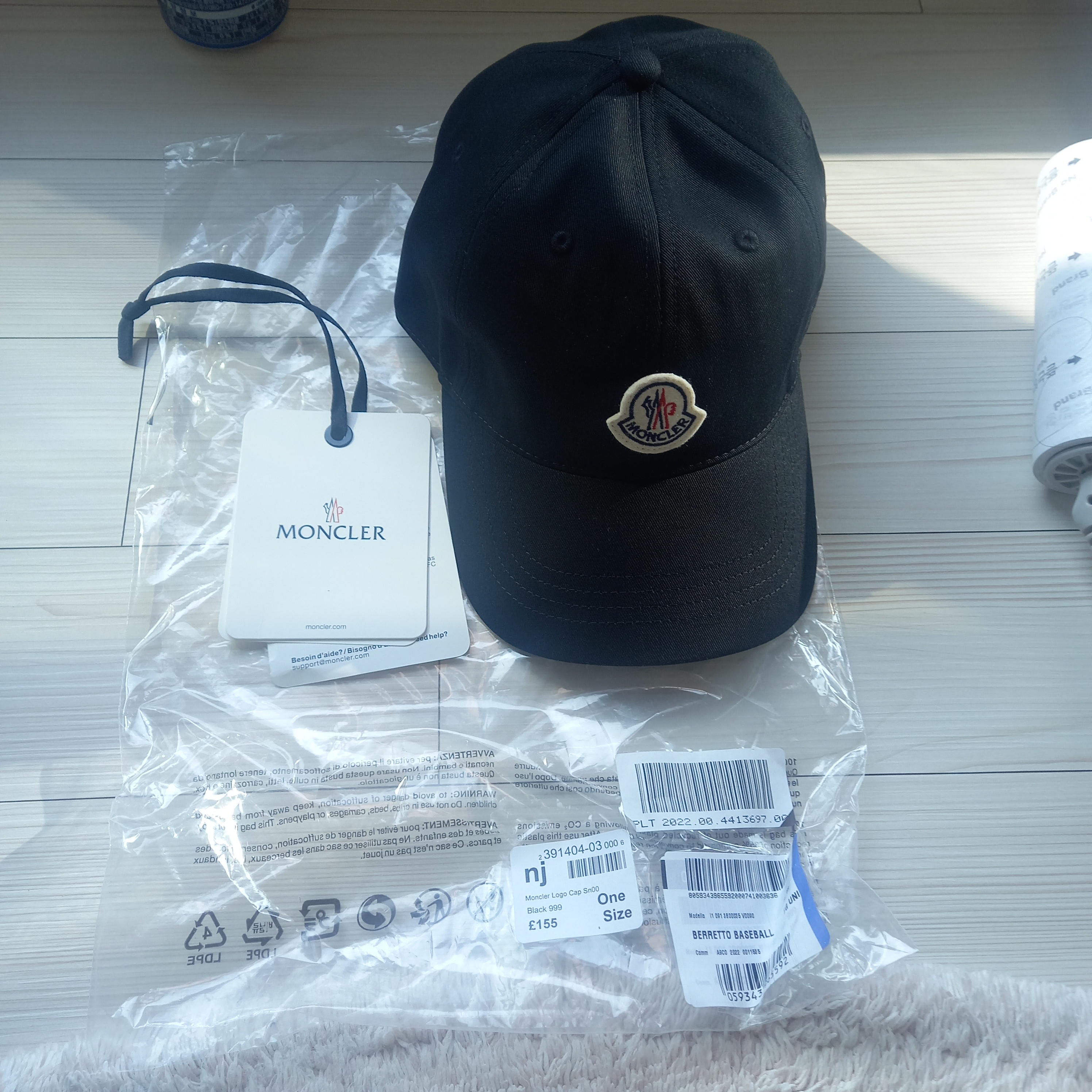 Moncler Logo Baseball Cap Black - 23SS 착용 스타일 - 1