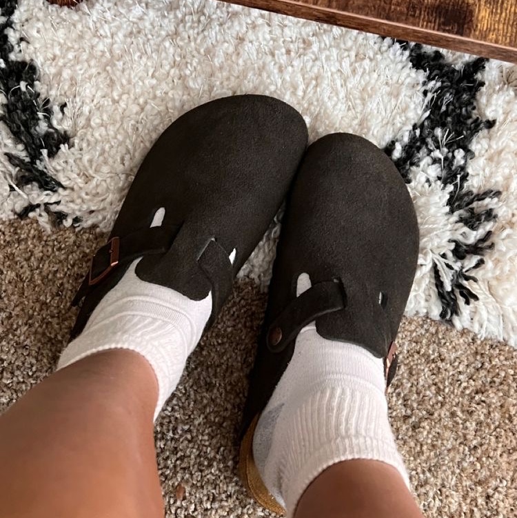 Birkenstock Boston Soft Footbed Mocha - Narrow 착용 스타일