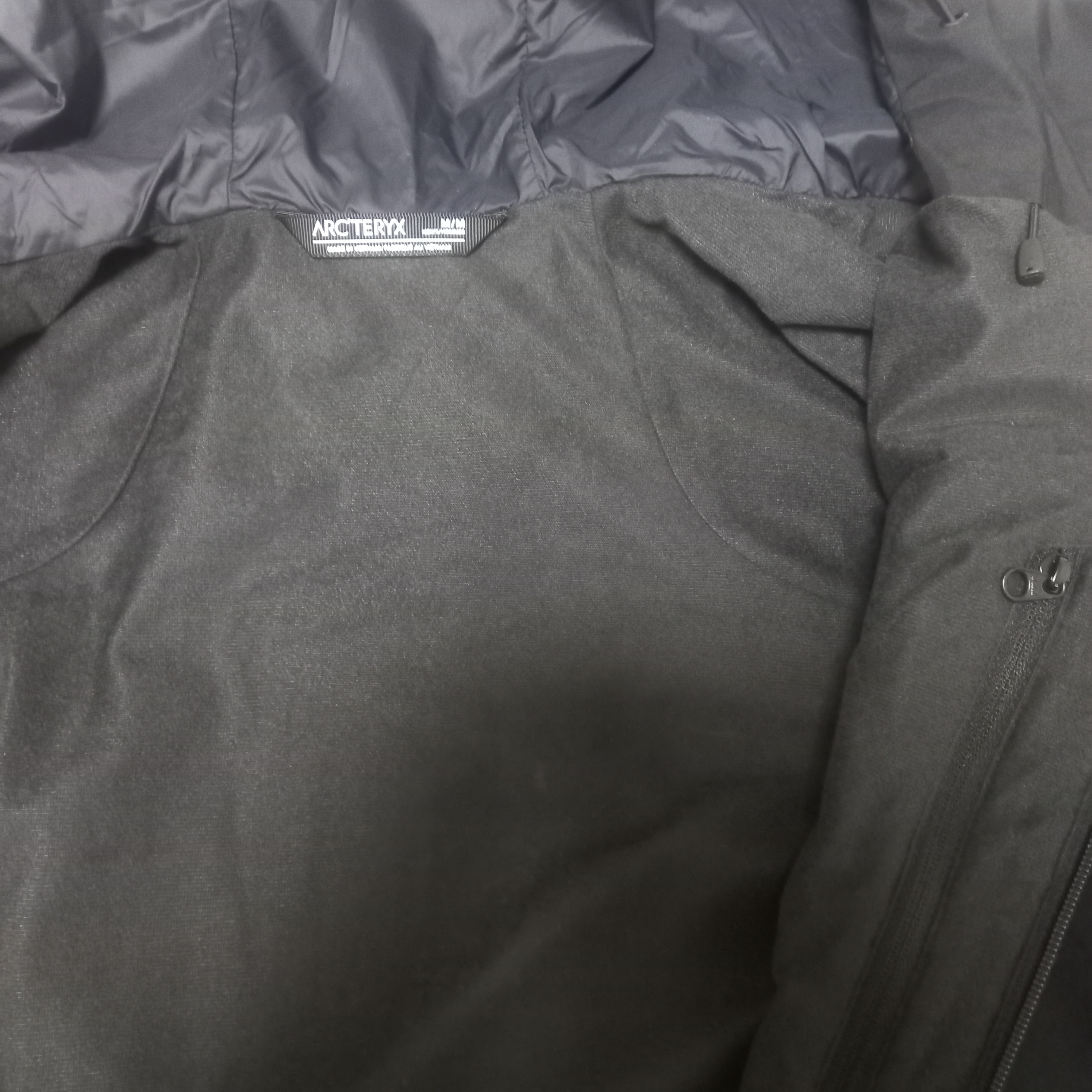 Arc'teryx Solano Hoody Black 착용 스타일 - 5