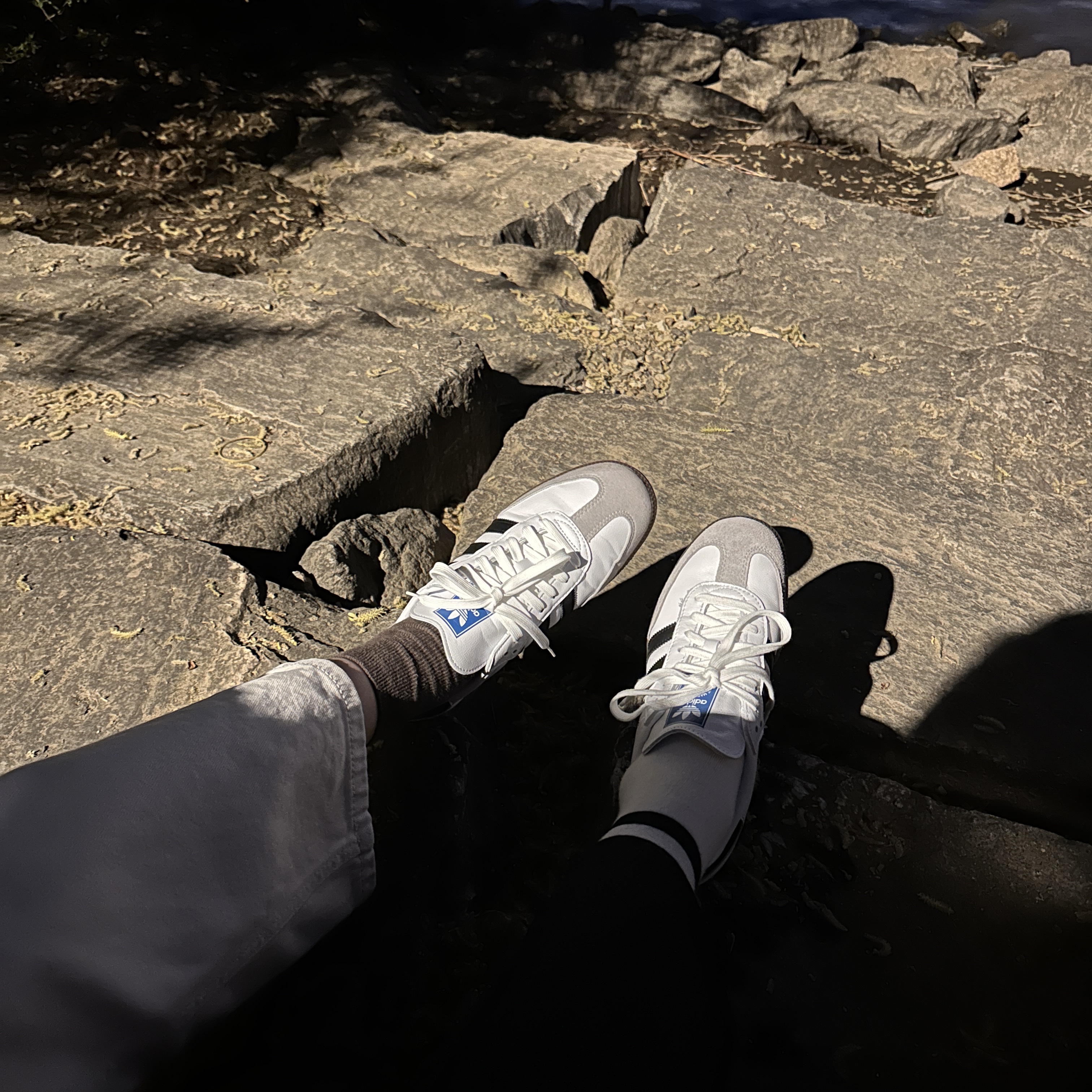 Adidas Samba OG Cloud White, Adidas Samba Vegan White Black 착용 스타일