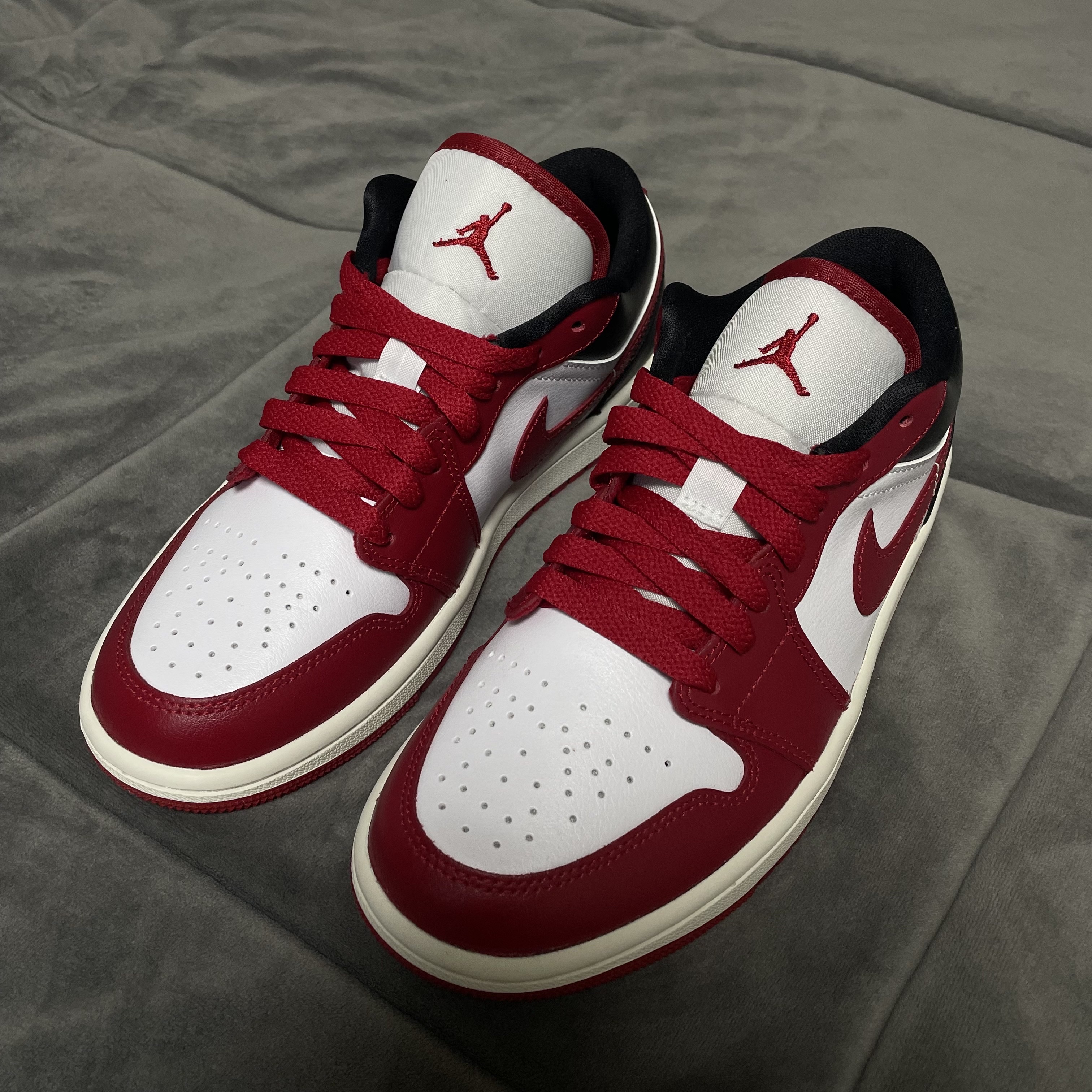 (W) Jordan 1 Low White Gym Red 착용 스타일