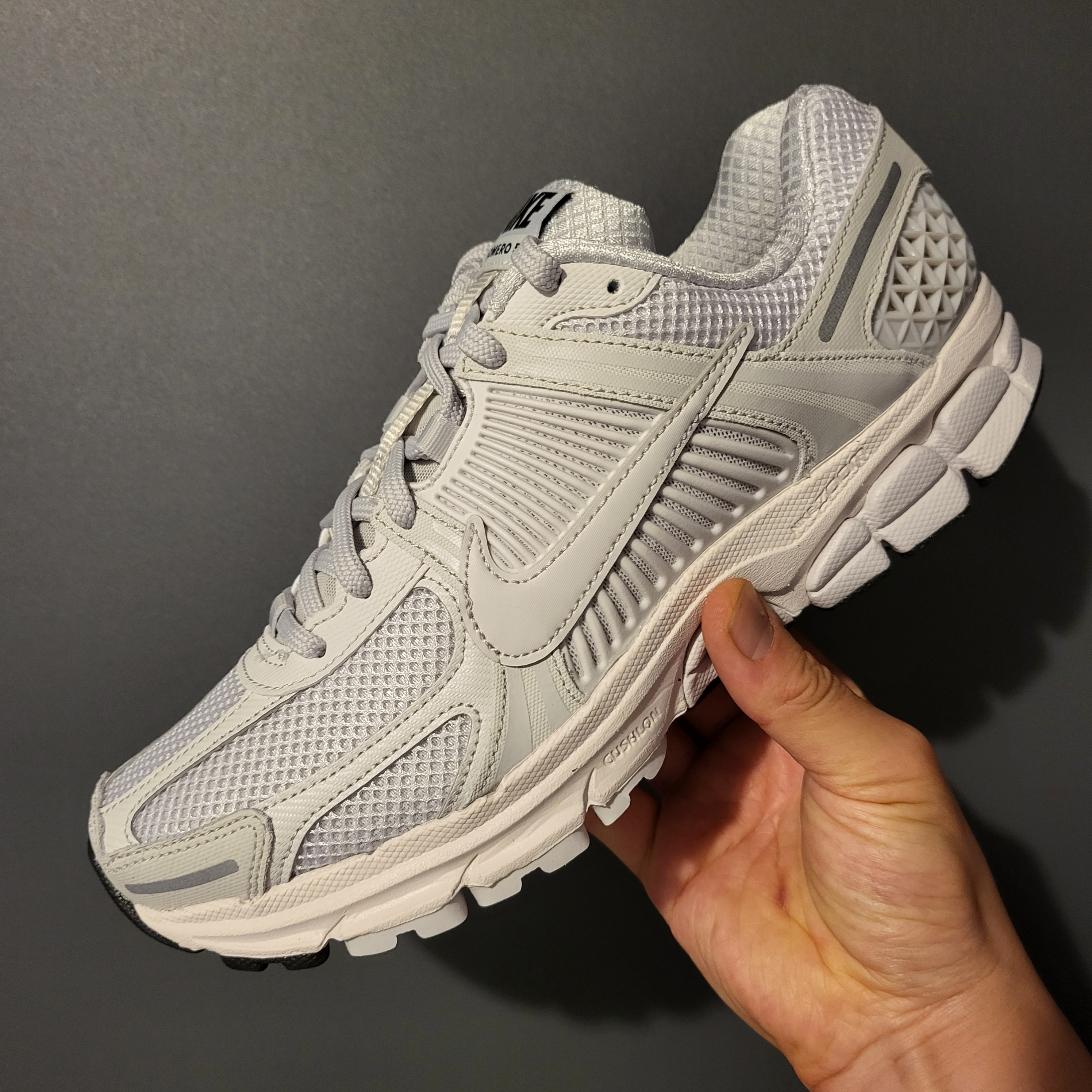 Nike Zoom Vomero 5 SP Vast Grey 2023 착용 스타일
