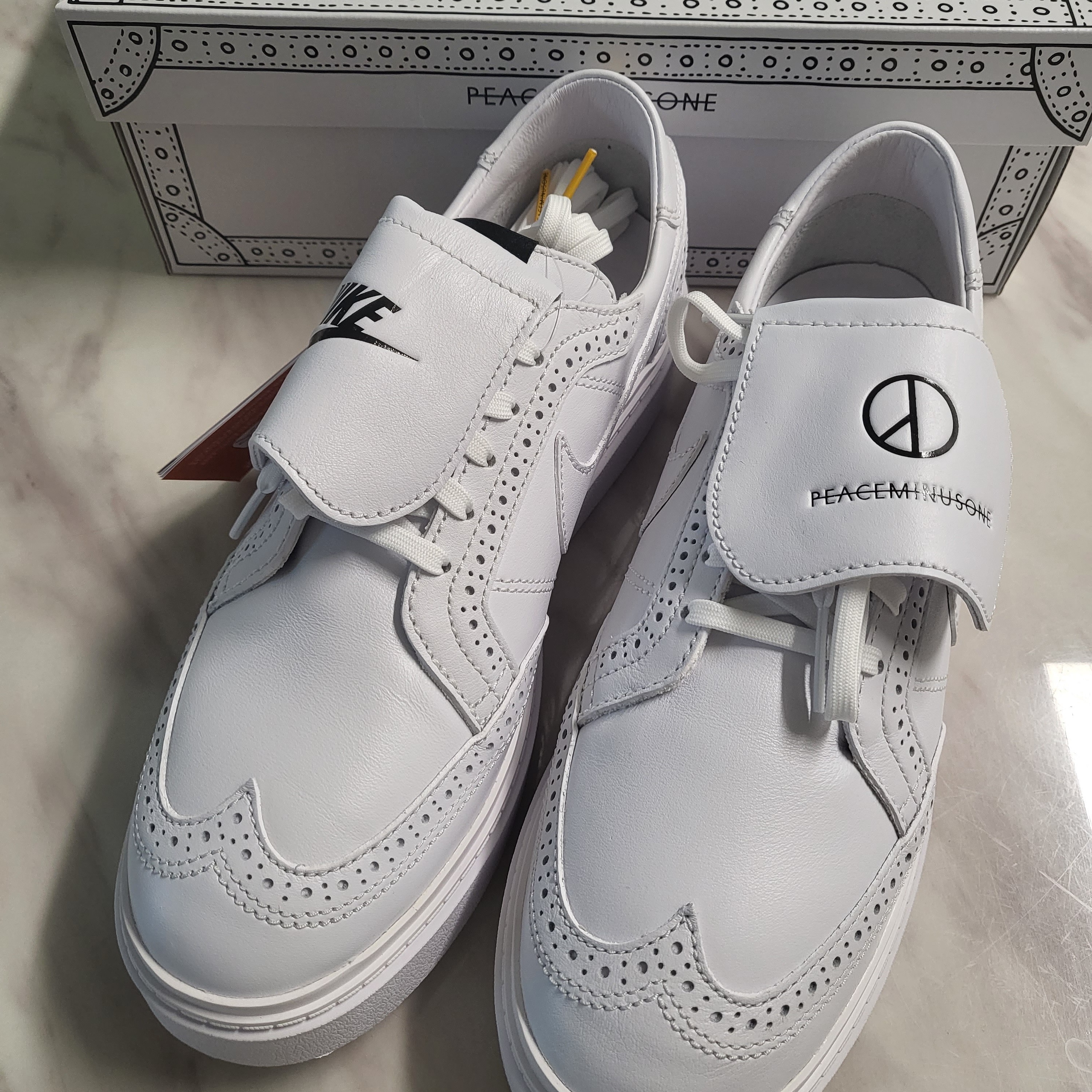 Nike x Peaceminusone Kwondo1 White 착용 스타일 - 3