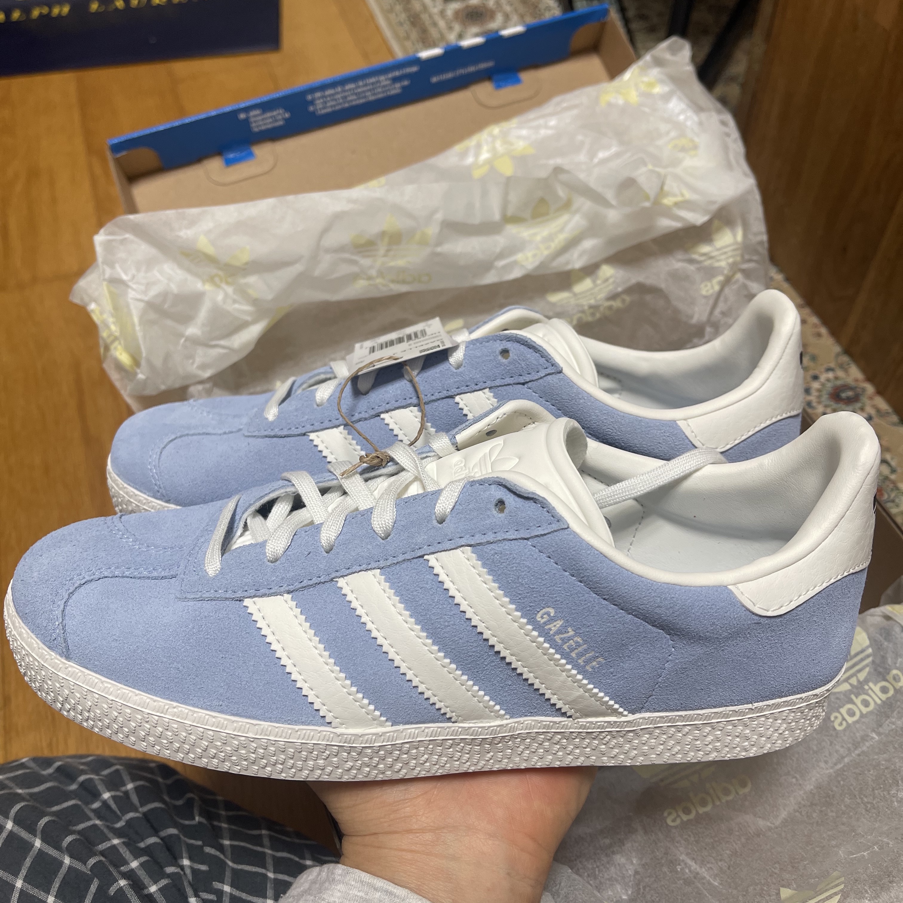 (J) Adidas Gazelle Blue Dawn 착용 스타일