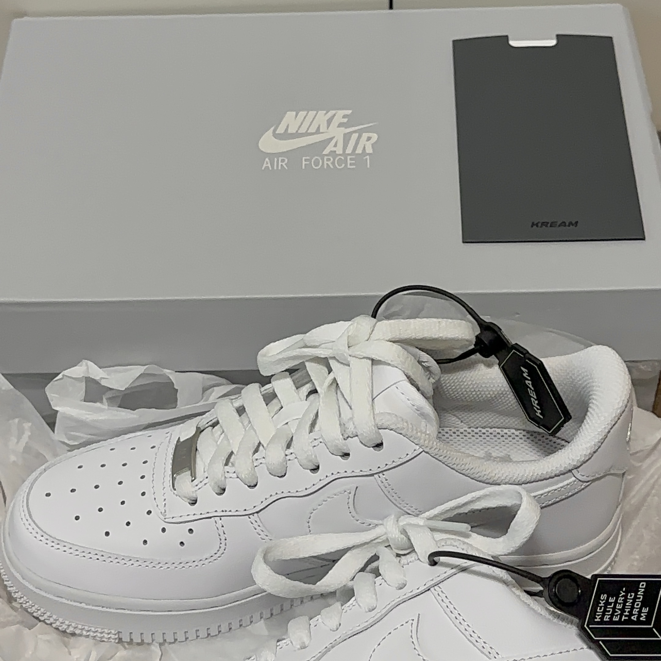 (W) Nike Air Force 1 '07 Low White 착용 스타일