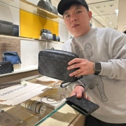 KREAM 프로필 이미지
