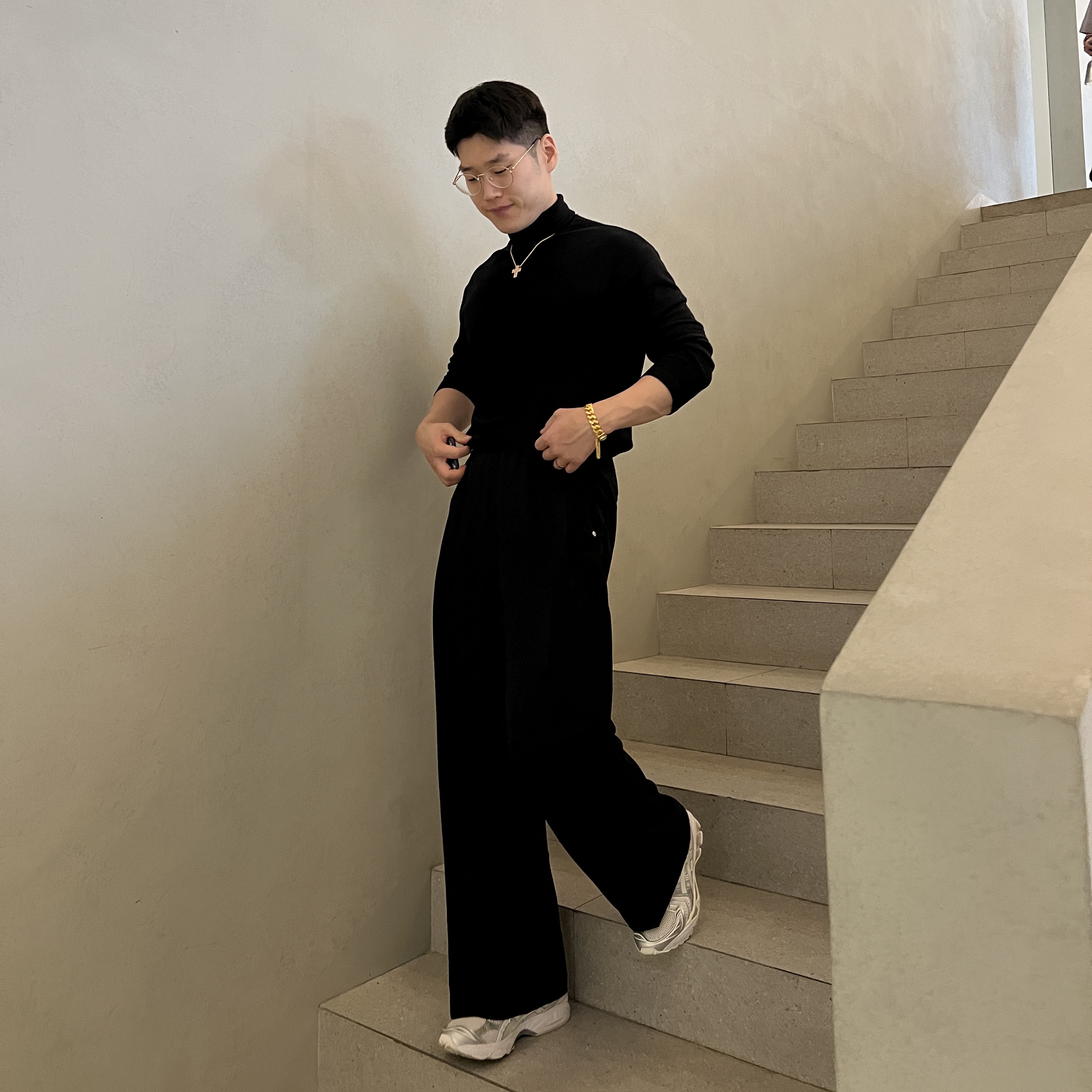 Asics x JJJJound Gel-Kayano 14 Silver White 착용 스타일