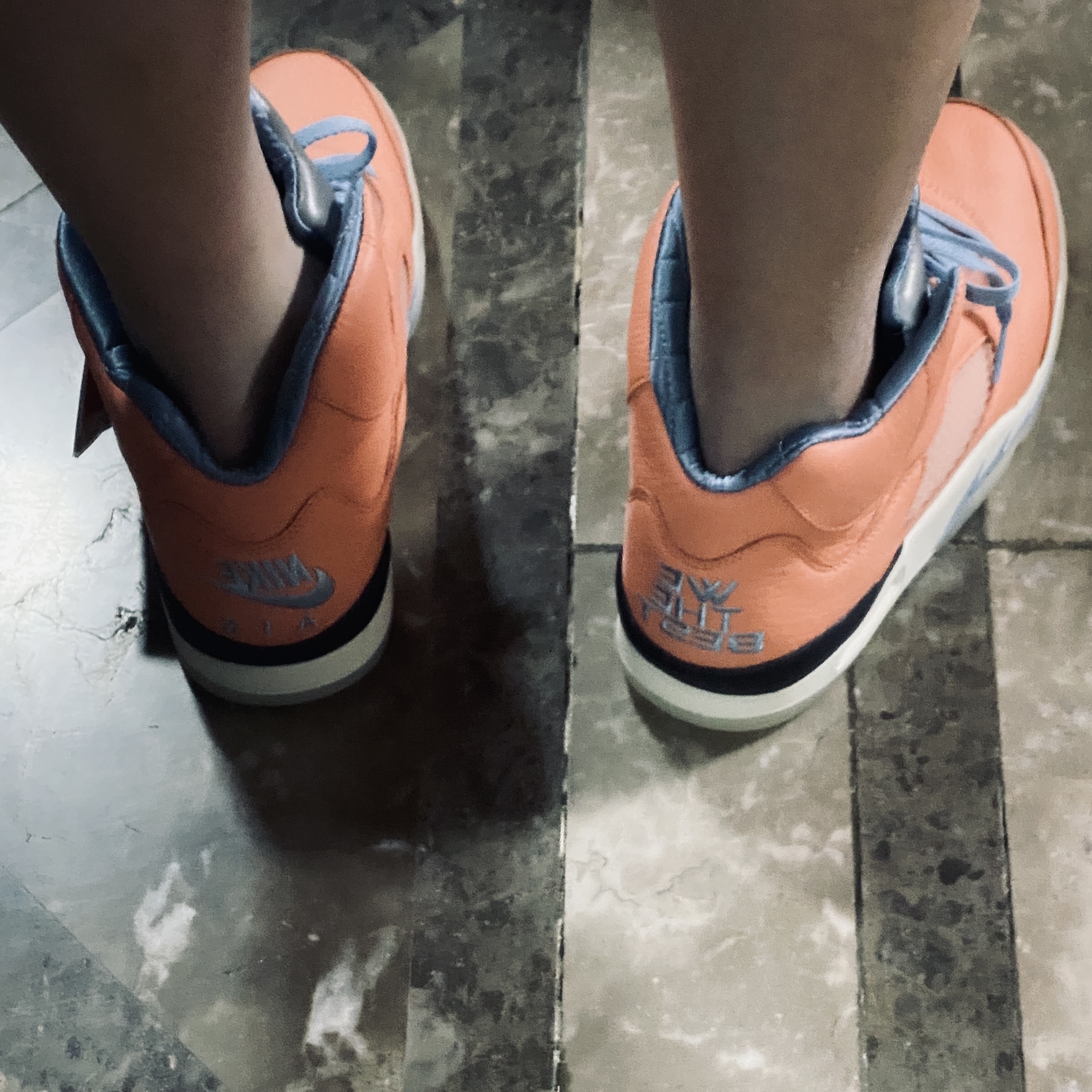 Jordan 5 x DJ Khaled Retro SP Crimsson Bliss 착용 스타일 - 1