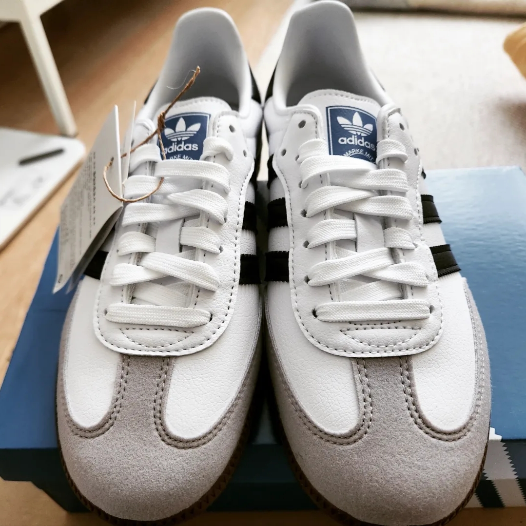Adidas Samba Vegan White Black 착용 스타일 - 3