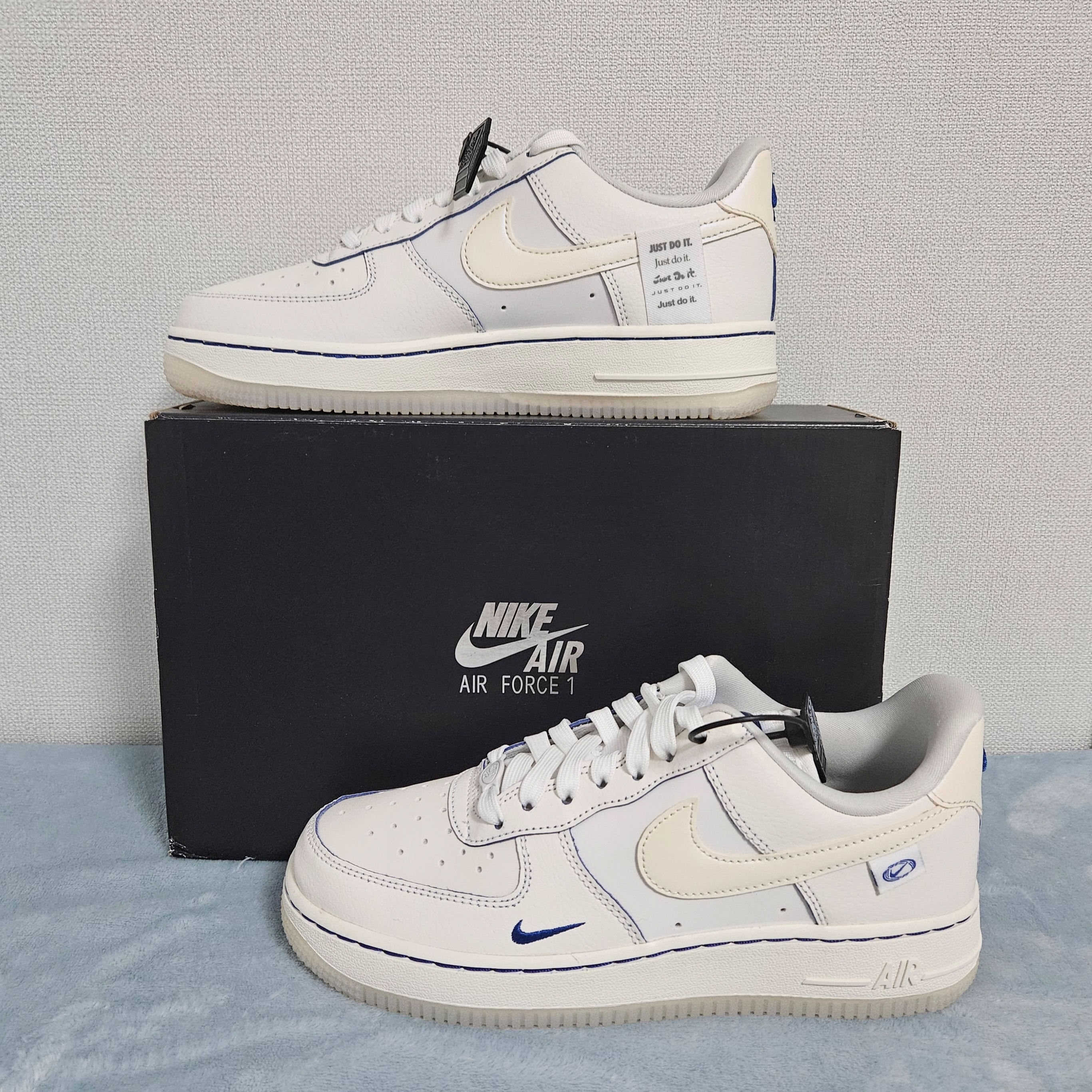 (W) Nike Air Force 1 '07 LX Game Royal Sail 착용 스타일