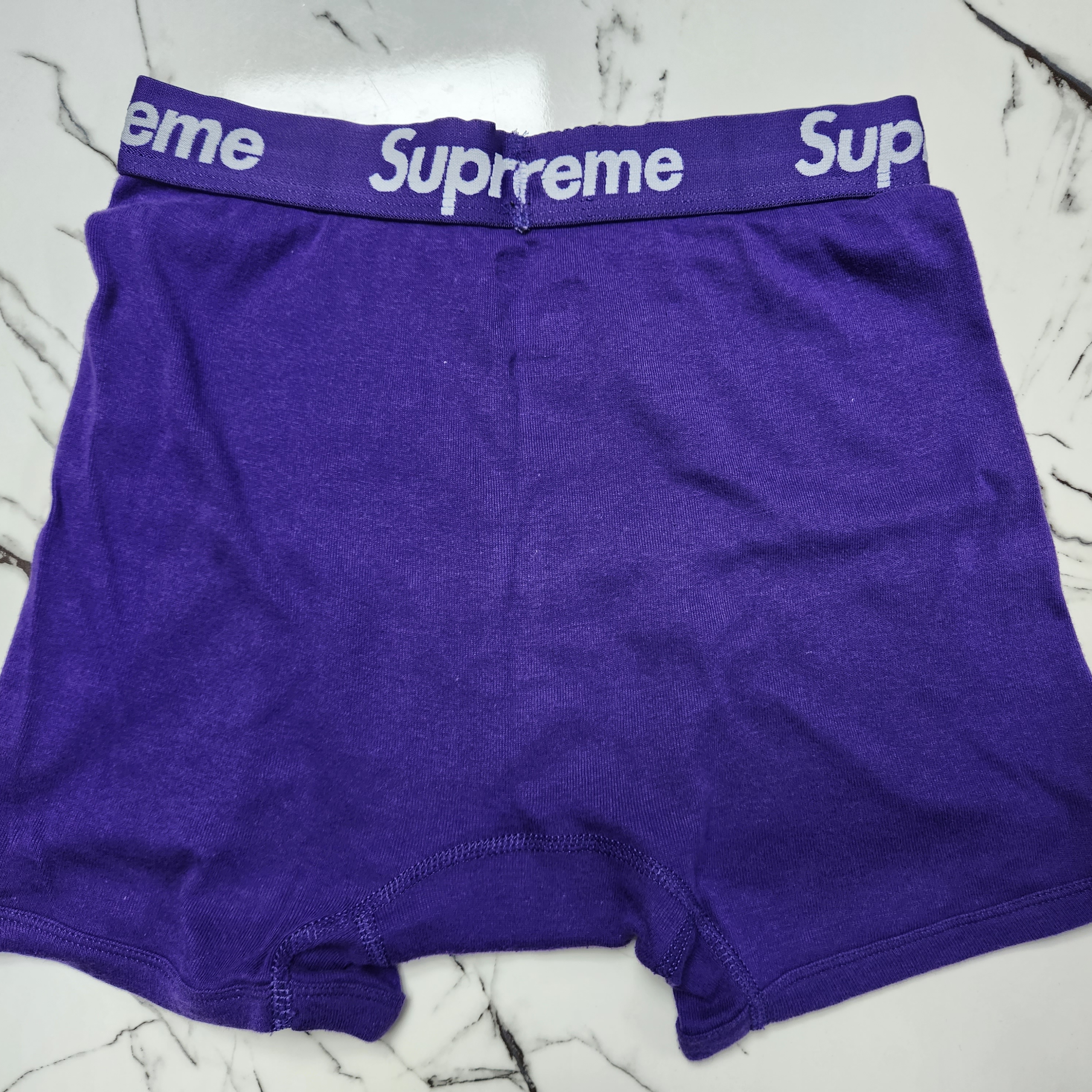 Supreme Hanes Boxer Briefs Purple (2 Pack) 착용 스타일 - 1