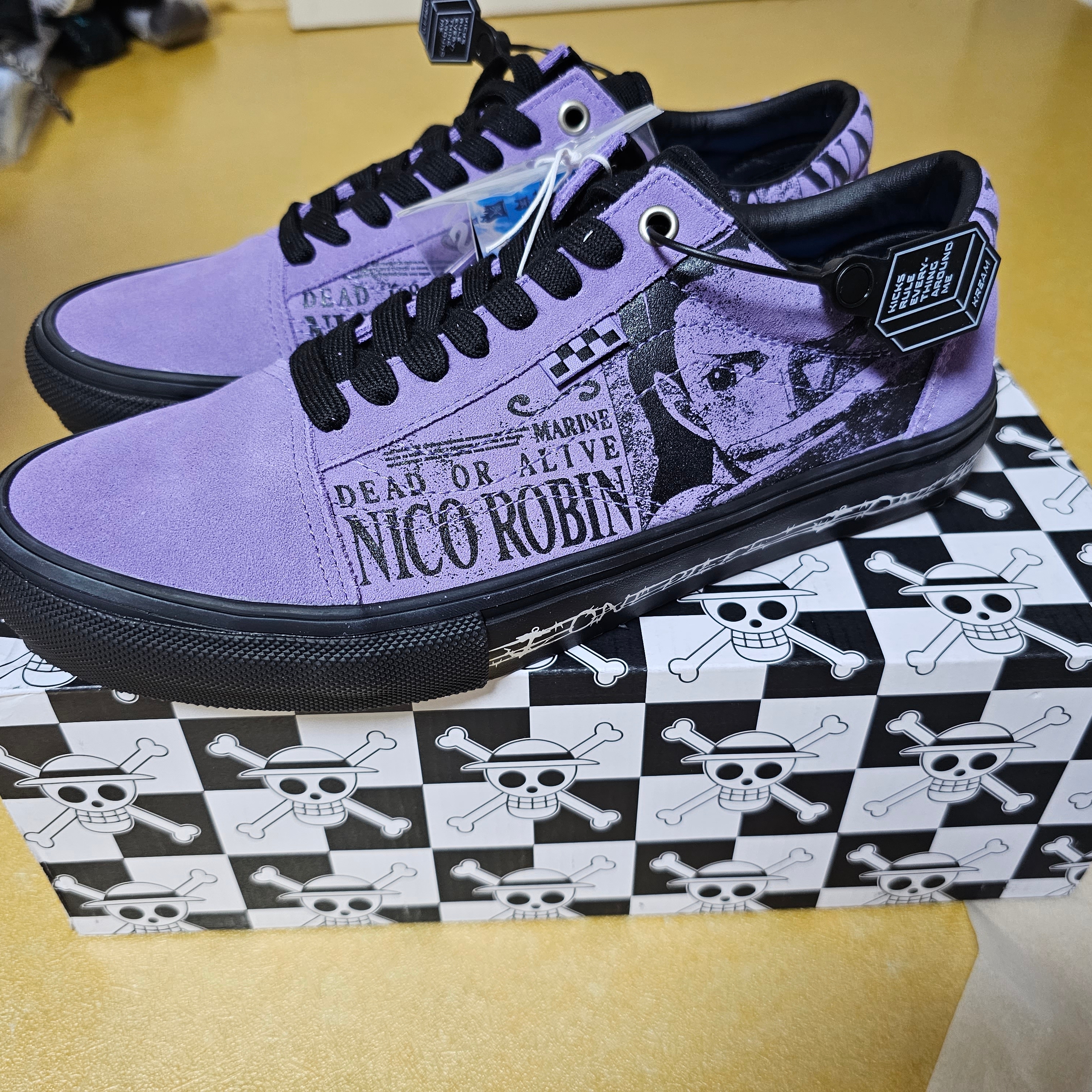 Vans x One Piece Skate Old Skool Purple 착용 스타일 - 2