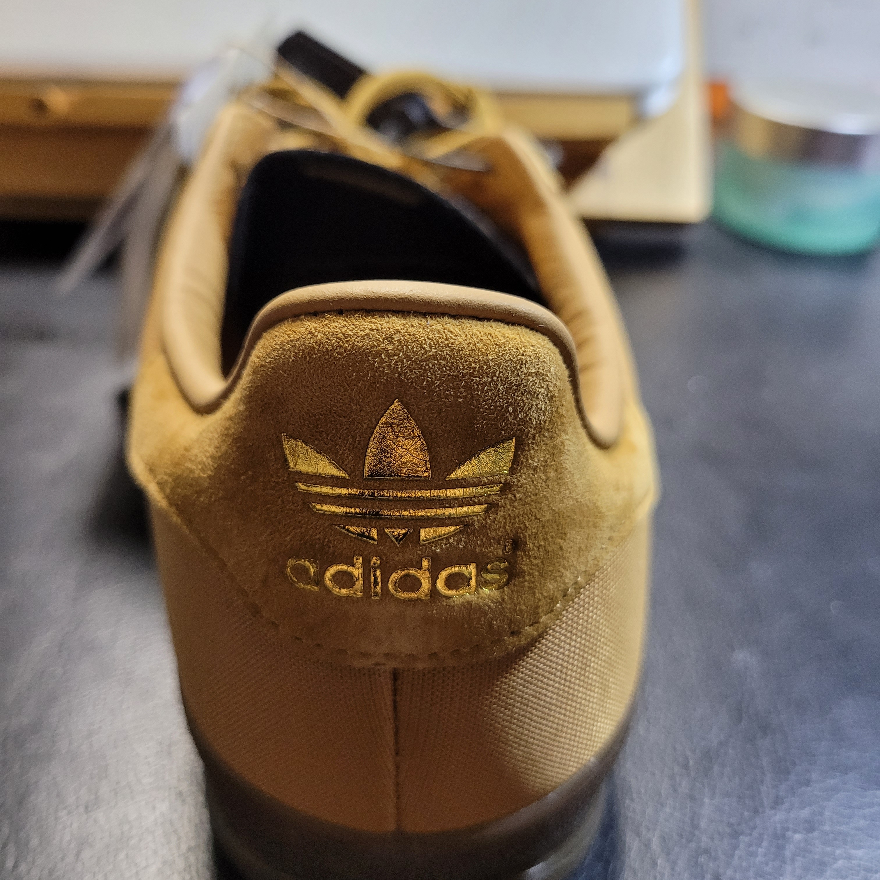 Adidas Gazelle Indoor Mesa 착용 스타일 - 4